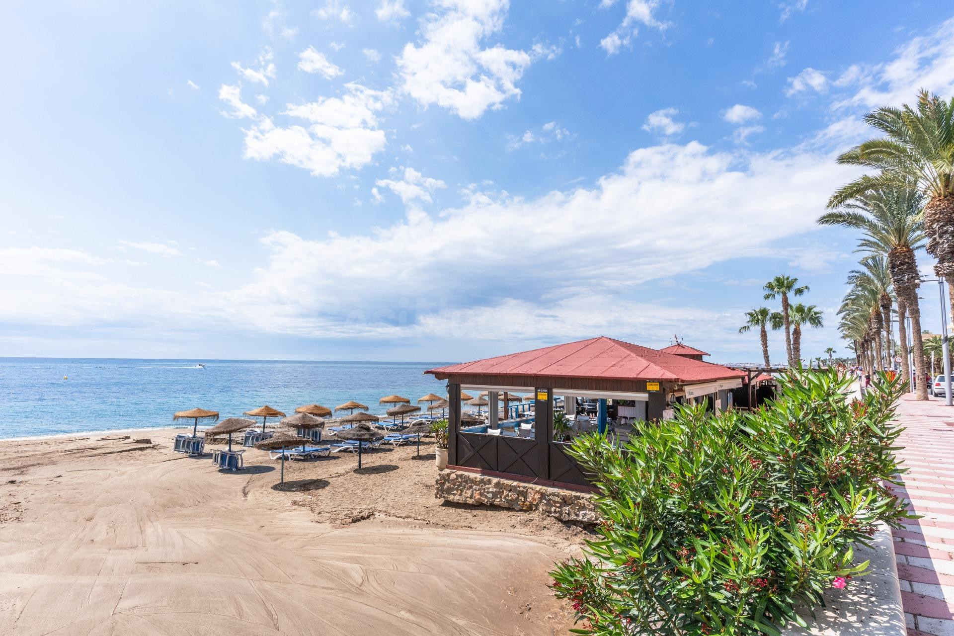 Estudio en Venta en Aguadulce, Almería - Oportunidad Única por €110.000