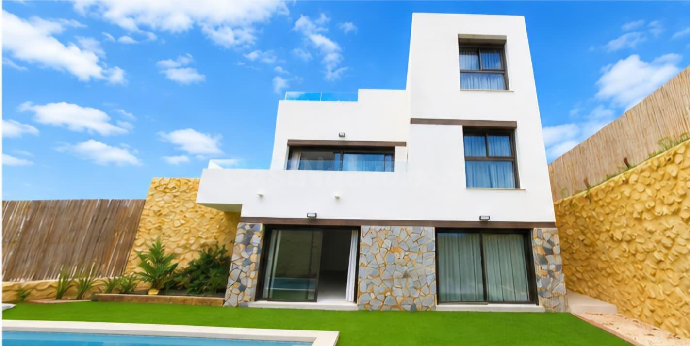 Despierta cada día entre el mar y la montaña | Villas exclusivas con piscina privada en Finestrat DONDE CADA ATARDECER PARECE SACADO DE UNA POSTAL