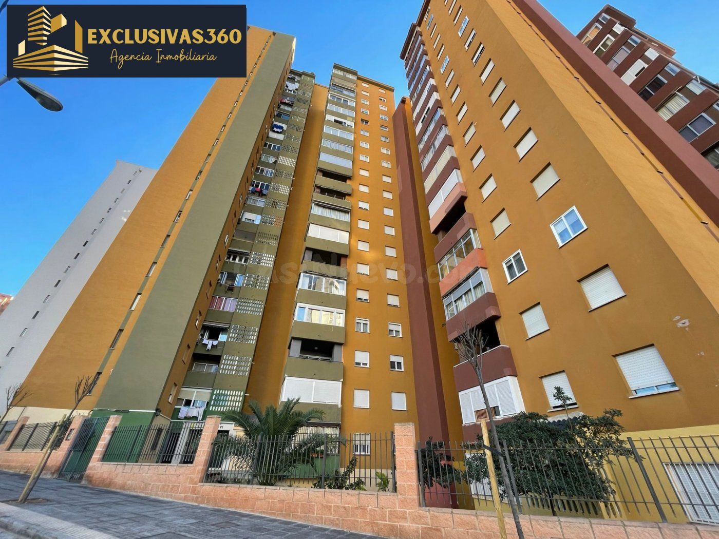 Maravilloso piso de 3 habitaciones y 2 baños en Benidorm zona Hotel Bali.