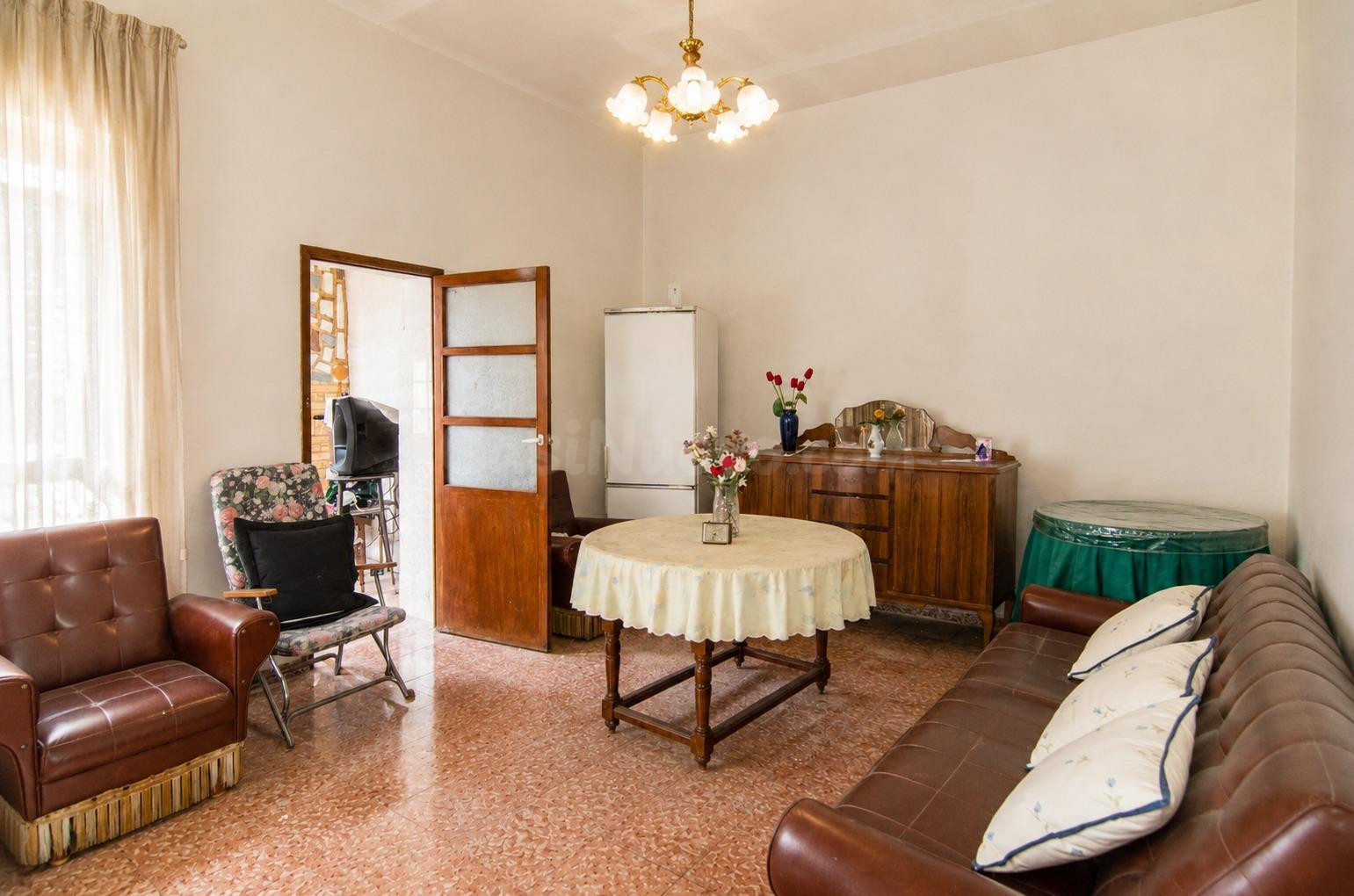Dos casas en venta para reformar fachada a dos calles, en Torreagüera, Murcia.