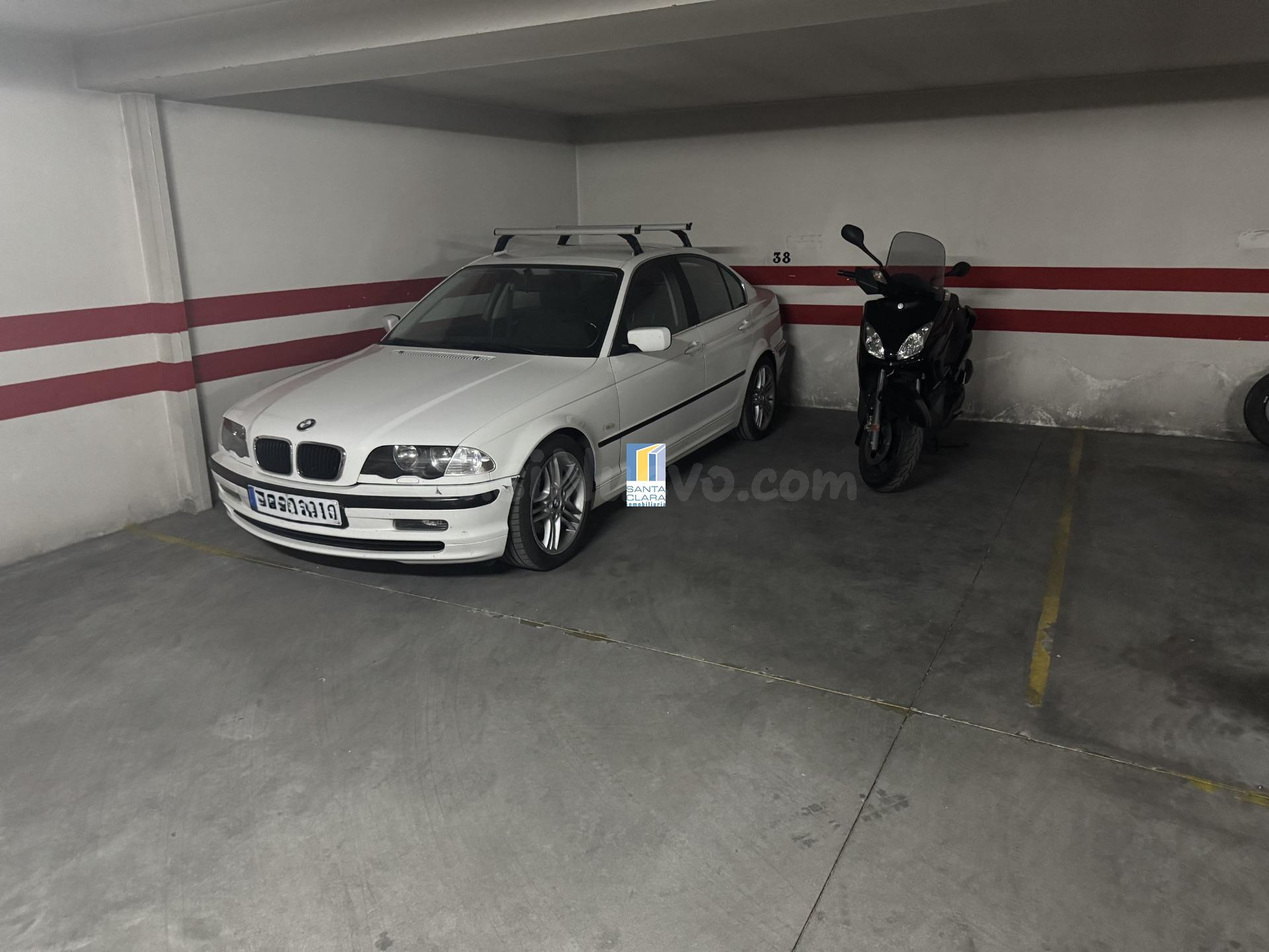 PLAZA DE GARAJE Y TRASTERO EN VENTA EN ZONA LAS VIÑAS, ZAMORA