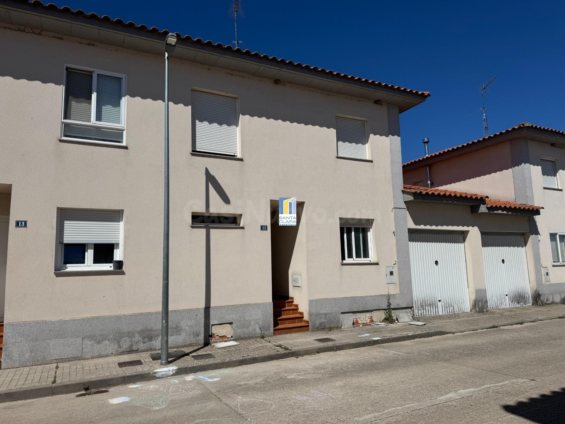 CHALET ADOSADO VPO EN VENTA CON PATIO Y GARAJE EN BERMILLO DE SAYAGO (ZAMORA)