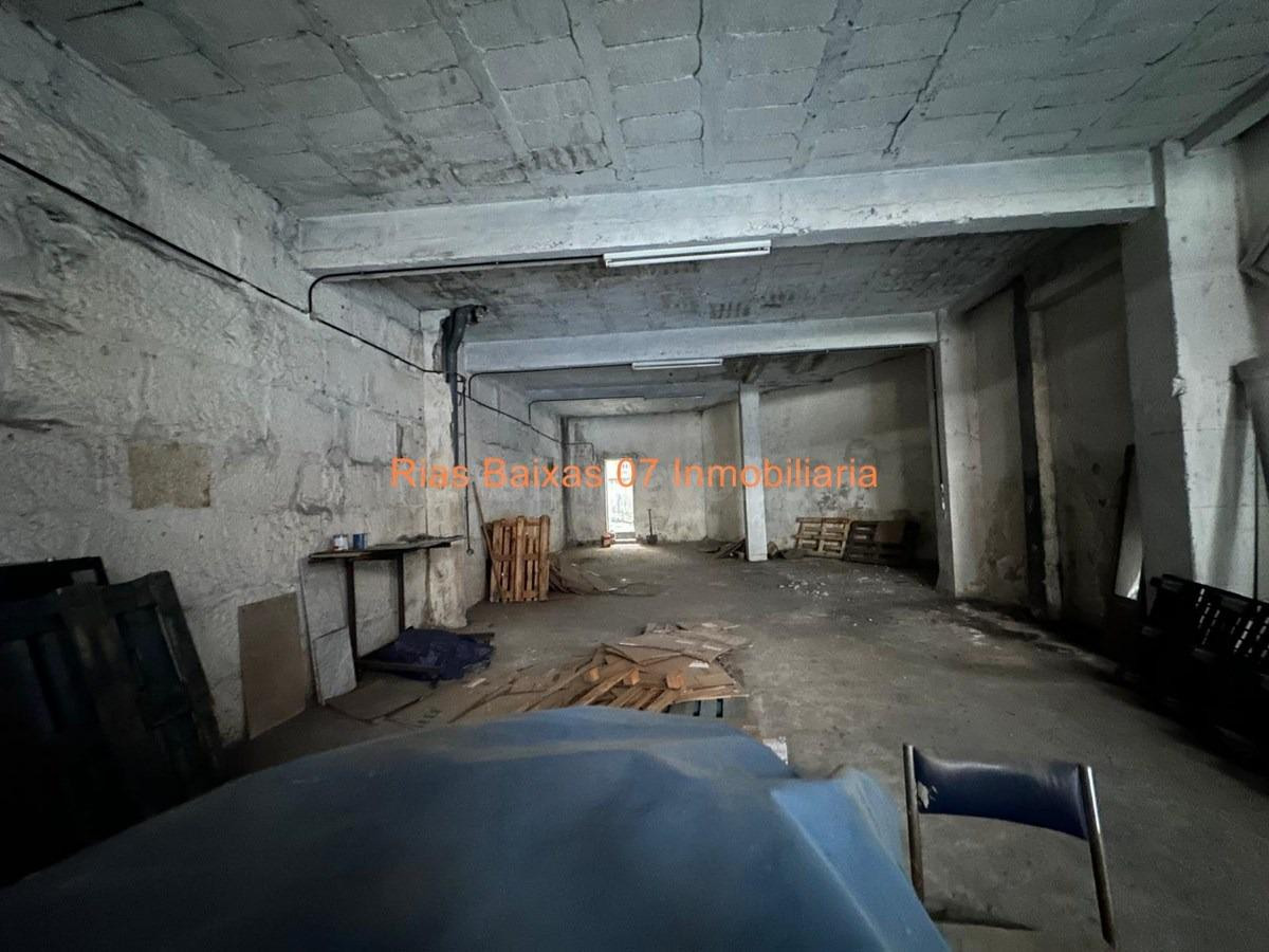 REF 7079 LOCAL COMERCIAL 120 M2 EN EL CENTRO DEL CALVARIO (VIGO)