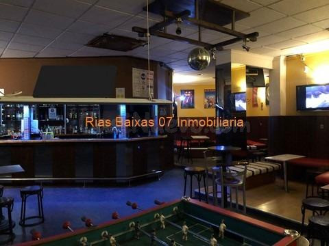 REF 3140 VENTA LOCAL COMERCIAL EN FUNCIONAMIENTO EN PONTEAREAS