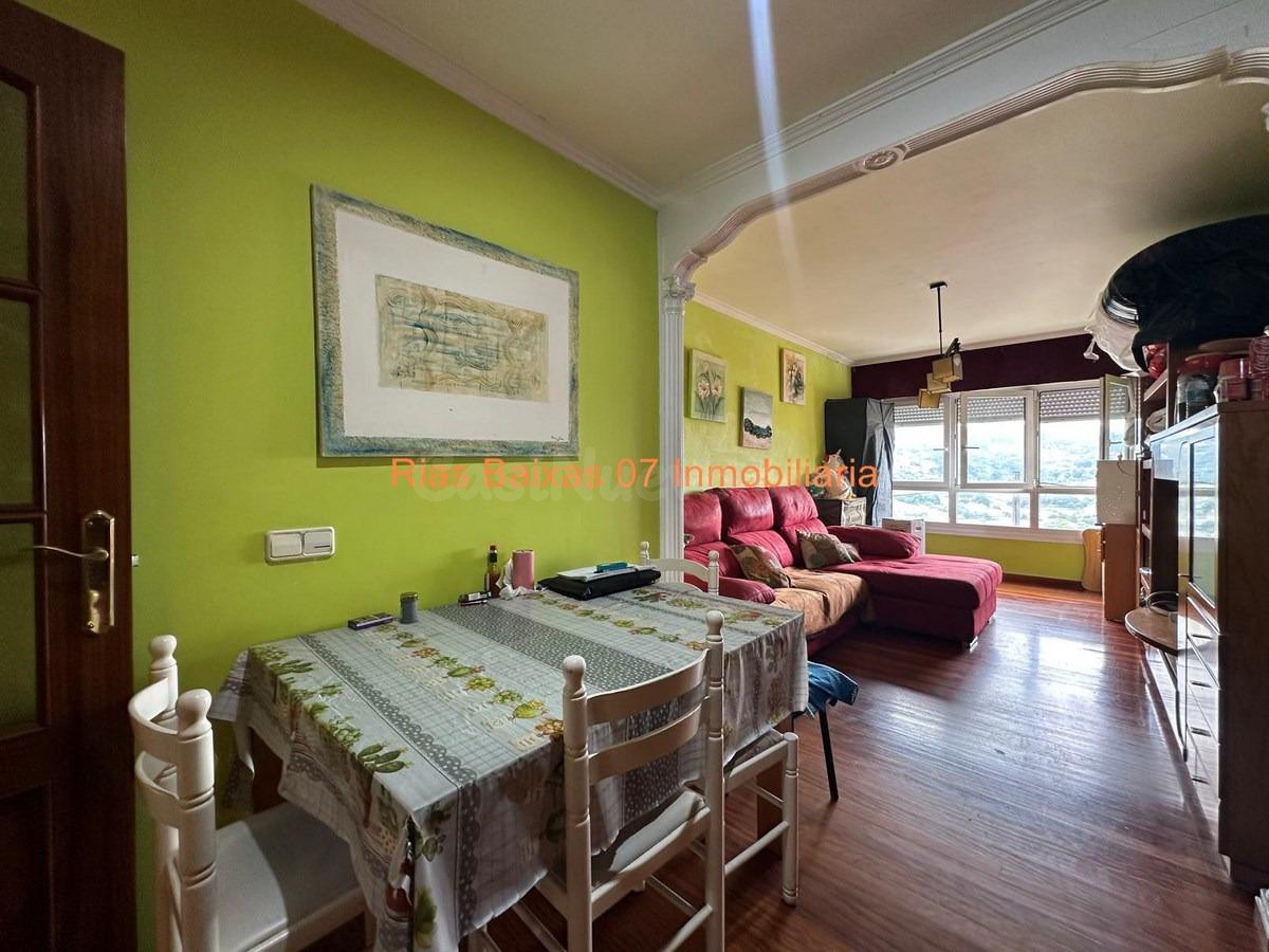 REF 7092 PISO DE 97 M2  Y MARAVILLOSA TERRAZA DE 72 M2 CON PLAZA DE GARAJE Y TRASTERO EN R. NIETO (VIGO)