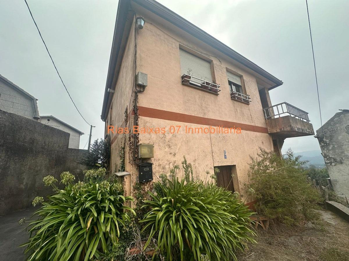 REF 7105  DOS CASAS INDEPENDIENTES PARA REFORMAR EN PUXEIROS (MOS)