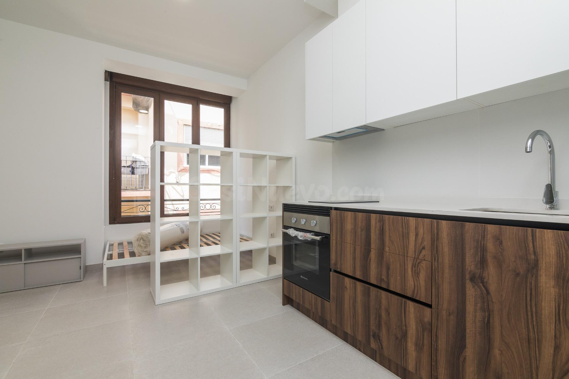 ¿CANSADO DE BUSCAR VIVIENDA DE ALQUILER Y SOLO ENCONTRAR VIVIENDAS ANTIGUAS Y CON MUEBLES VIEJOS?
