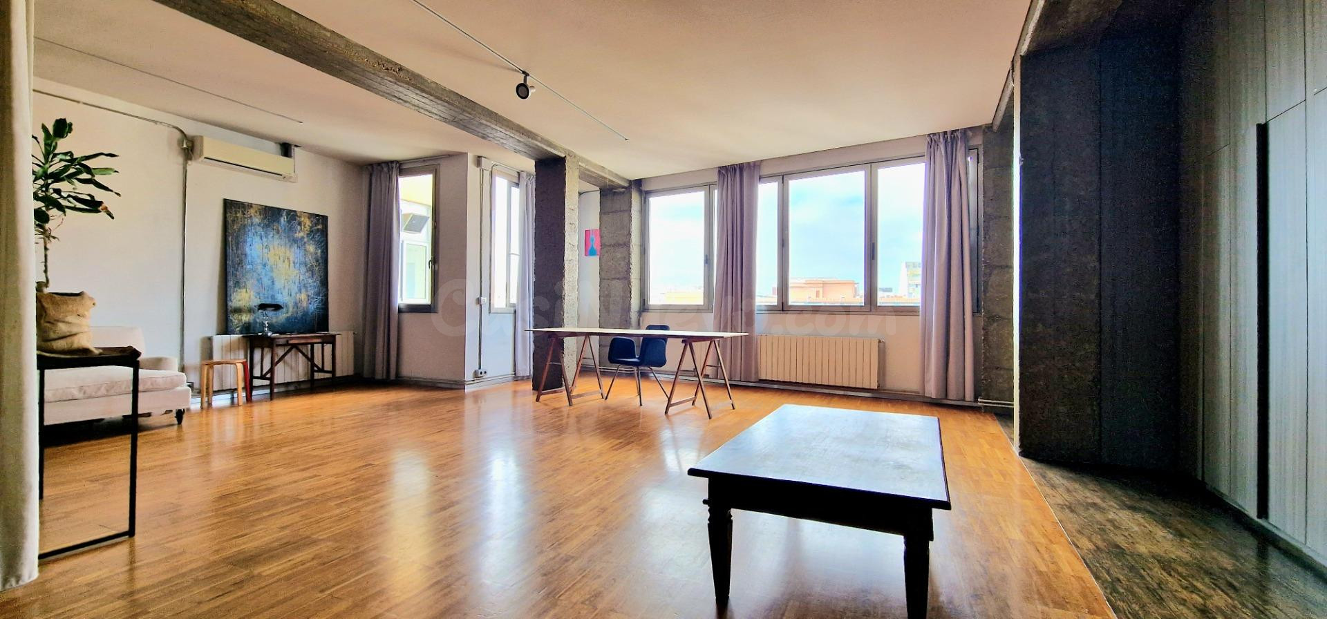 Fantástico espacio diáfano Loft /Oficina Ideal para profesionales