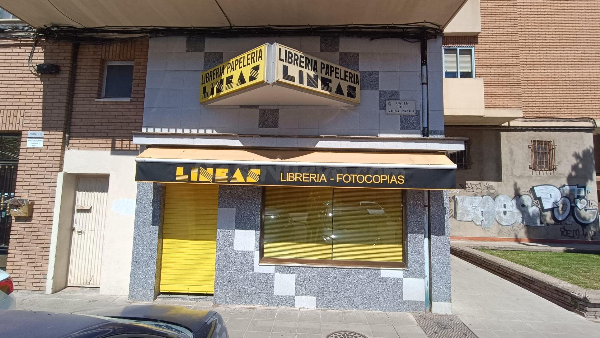 VENTA DE LOCAL Y NEGOCIO (LIBRERÍA) EN ZAMORA ZONA LA VAGUADA CON 2 SÓTANOS Y ASEO...