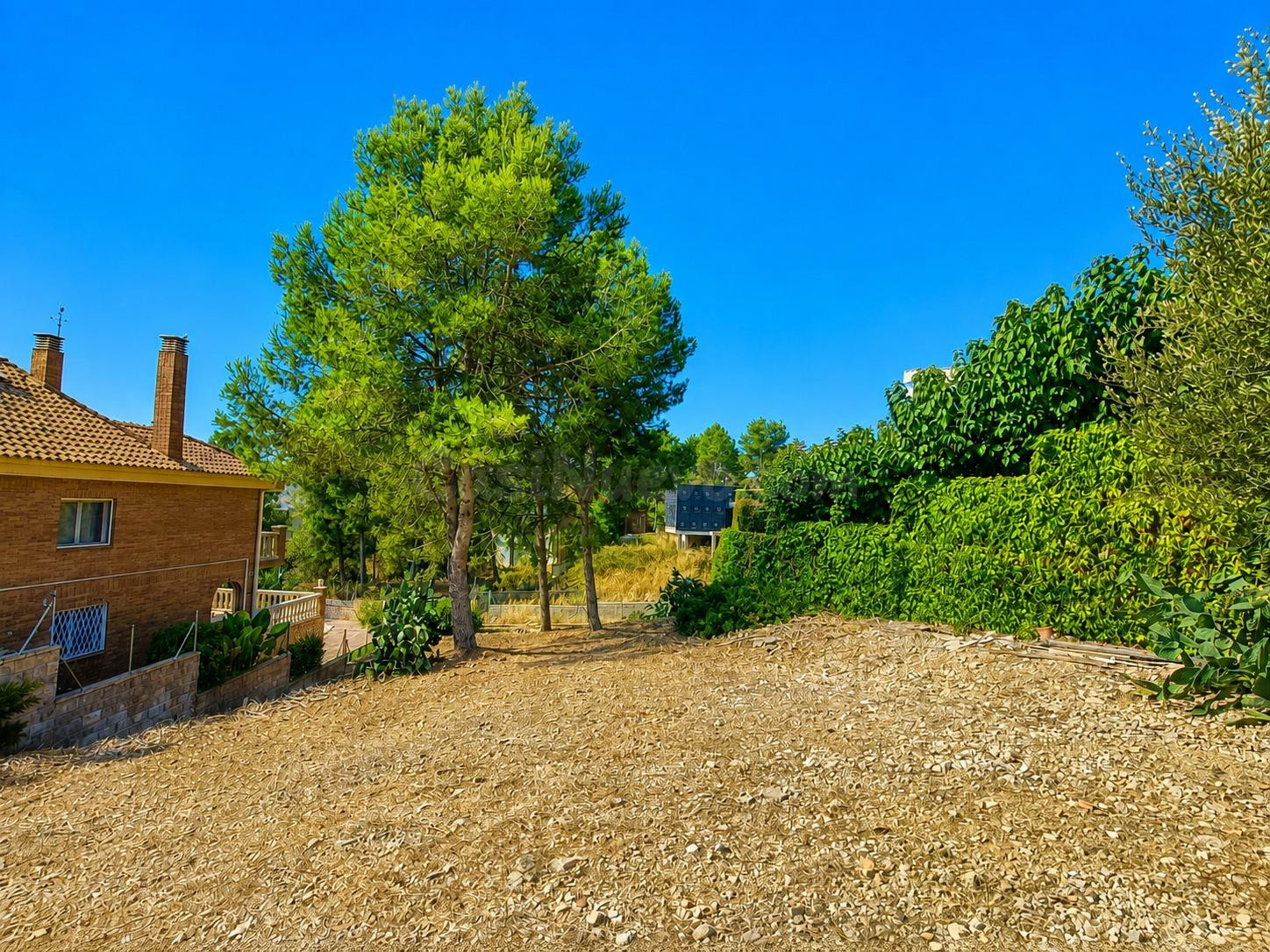 TERRENO DE 612 m2 EN LES QUINTANES – CONSTRUYE TU CASA EN UNA DE LAS MEJORES ZONAS DE CANYELLES. VIVE EN EL PUEBLO, RODEADO DE NATURALEZA