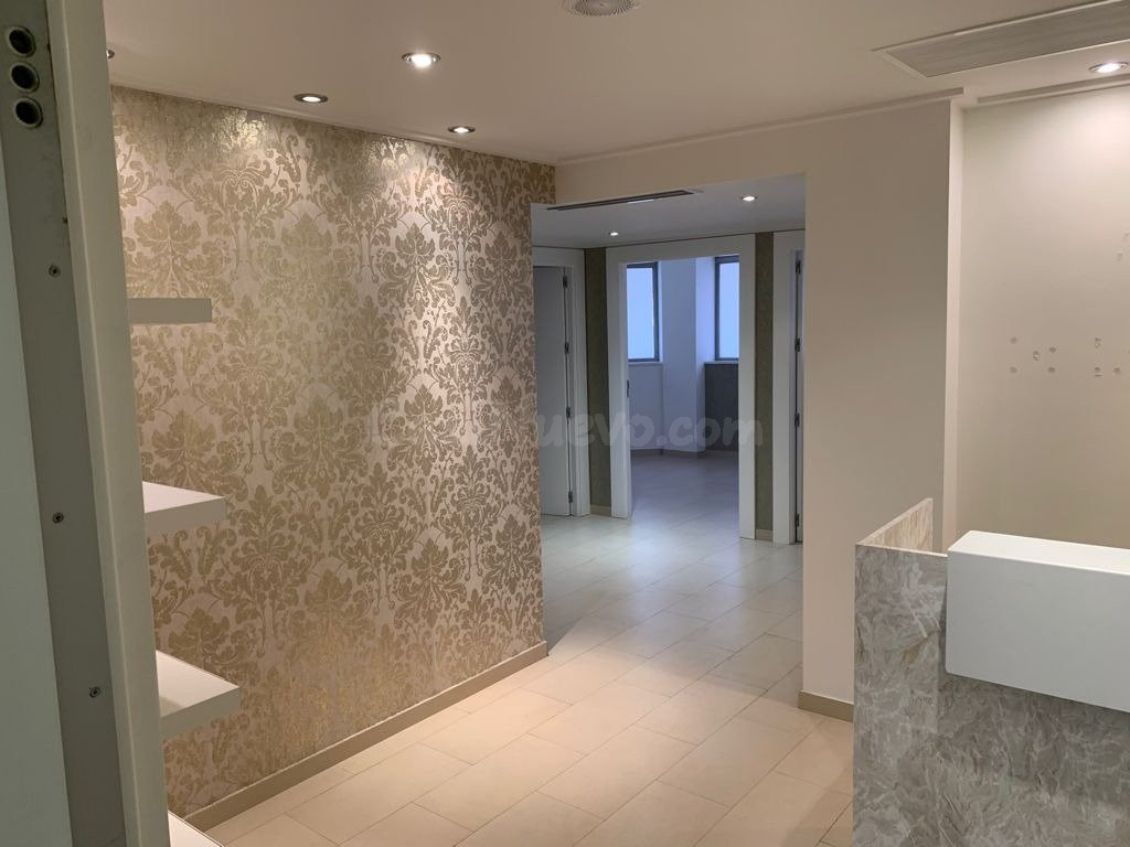 LOCAL COMERCIAL CENTRICO A 3 CALLES DEL MAR