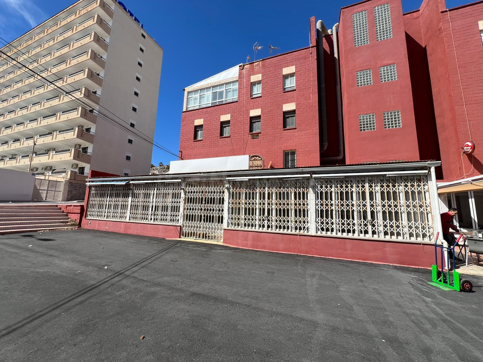 Local comercial en Cabo Cervera