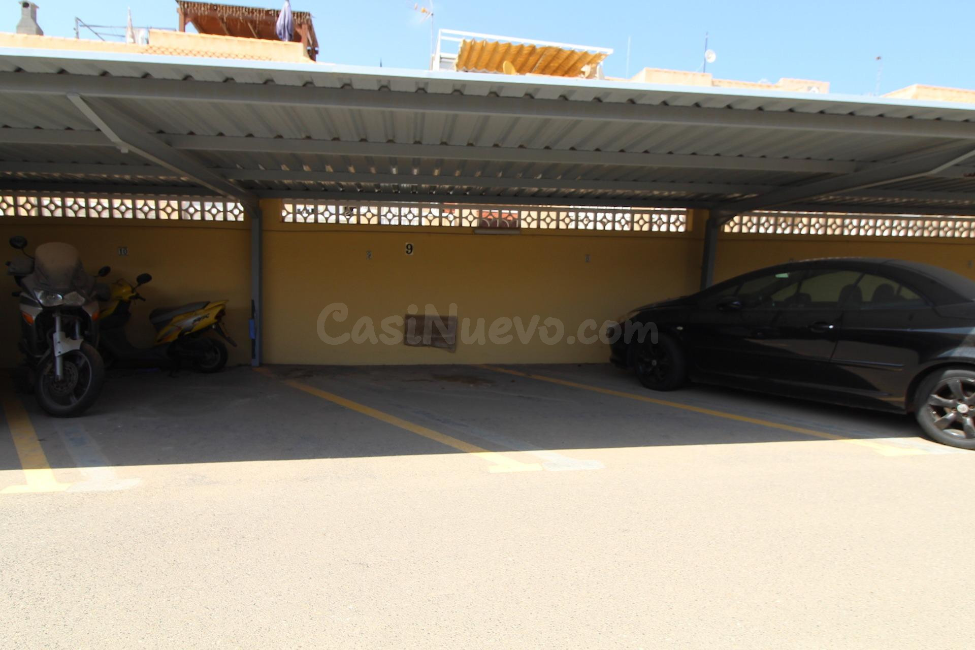 Plazas de aparcamiento en venta en la urbanización Panorama II – Aguas Nuevas, Torrevieja