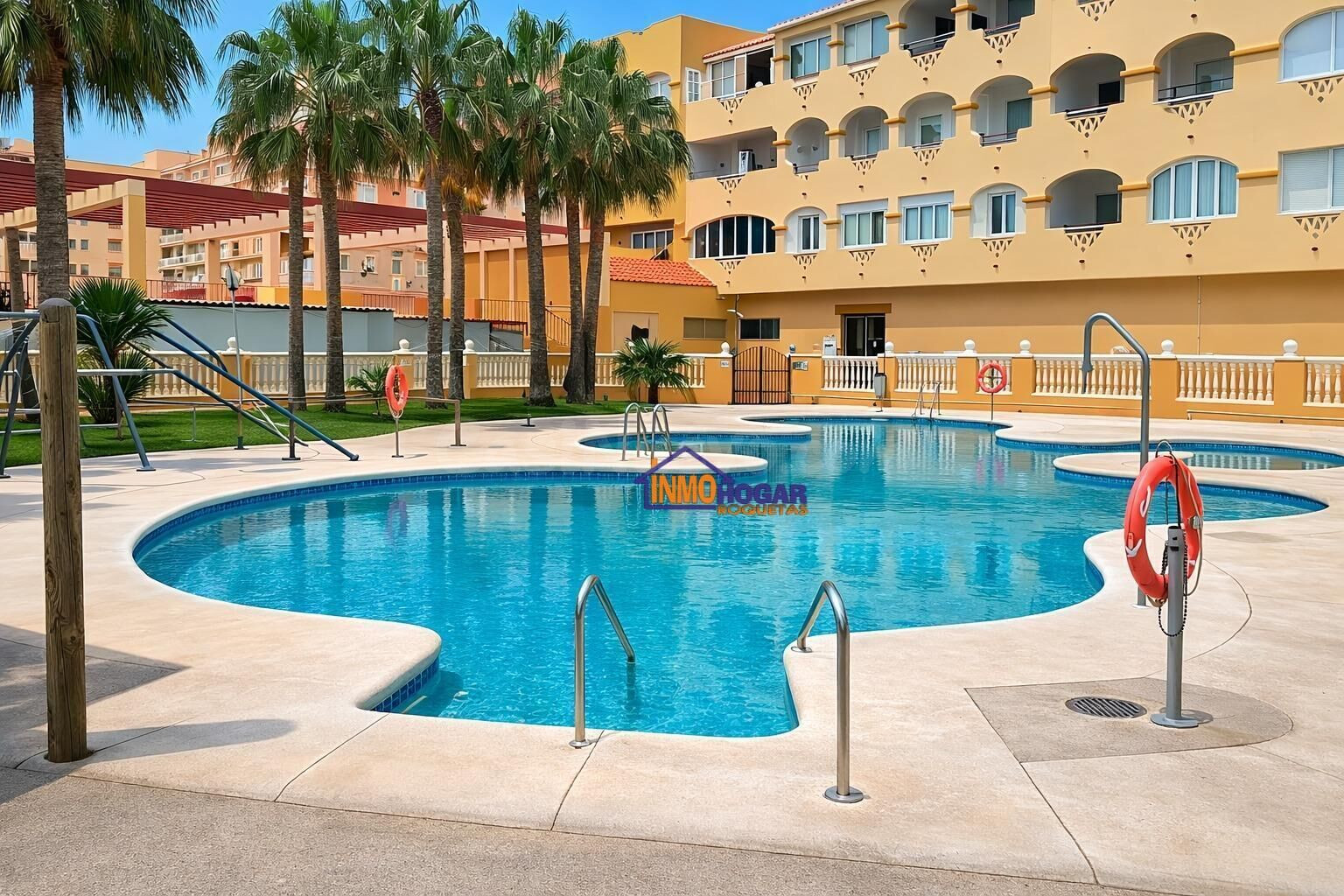 "ESPECTACULAR VIVIENDA DE 3 DORMITORIOS, CON TERRAZA CHILAUT, GARAJE Y PISCINA"