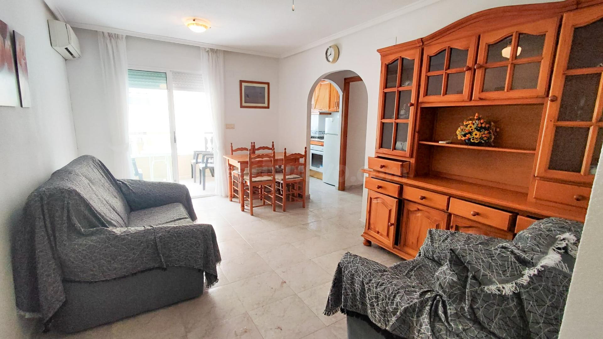 APARTAMENTO DE 2 DORMITORIOS 1 BAÑO EN TORREVIEJA (PLAYA DEL LOS LOCOS)
