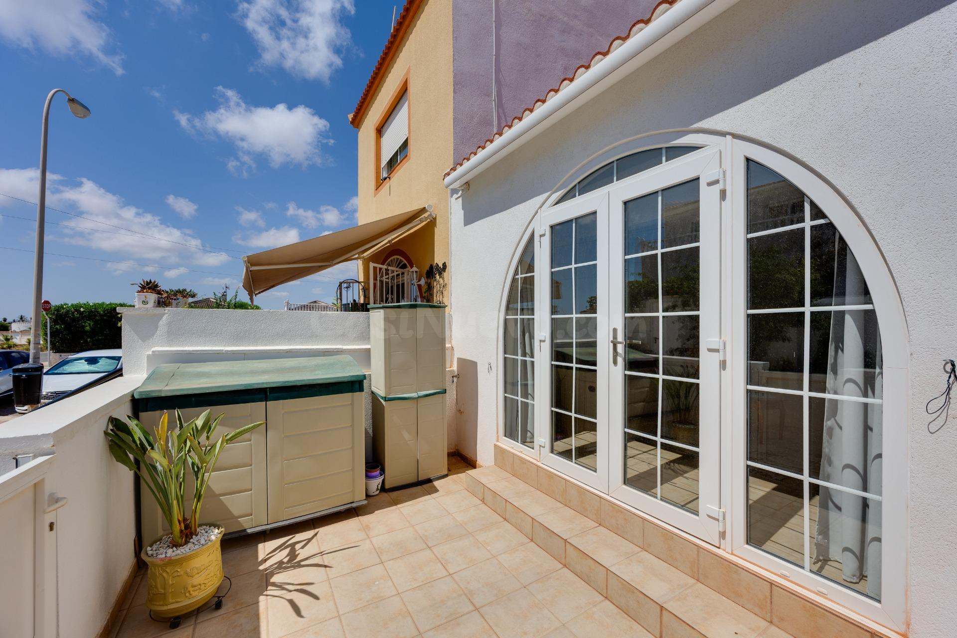 Charming South-Facing 1-Bedroom Apartment in El Chaparral, Torrevieja