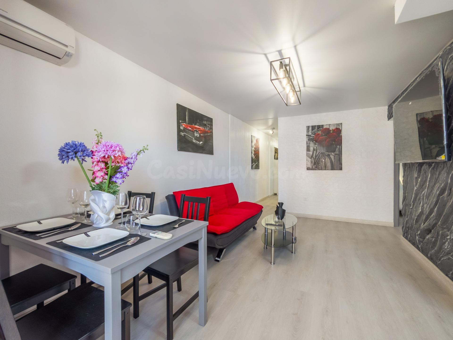 Apartamento reformado de 3 dormitorios 2  baños con vistas despejadas a la Laguna Rosa