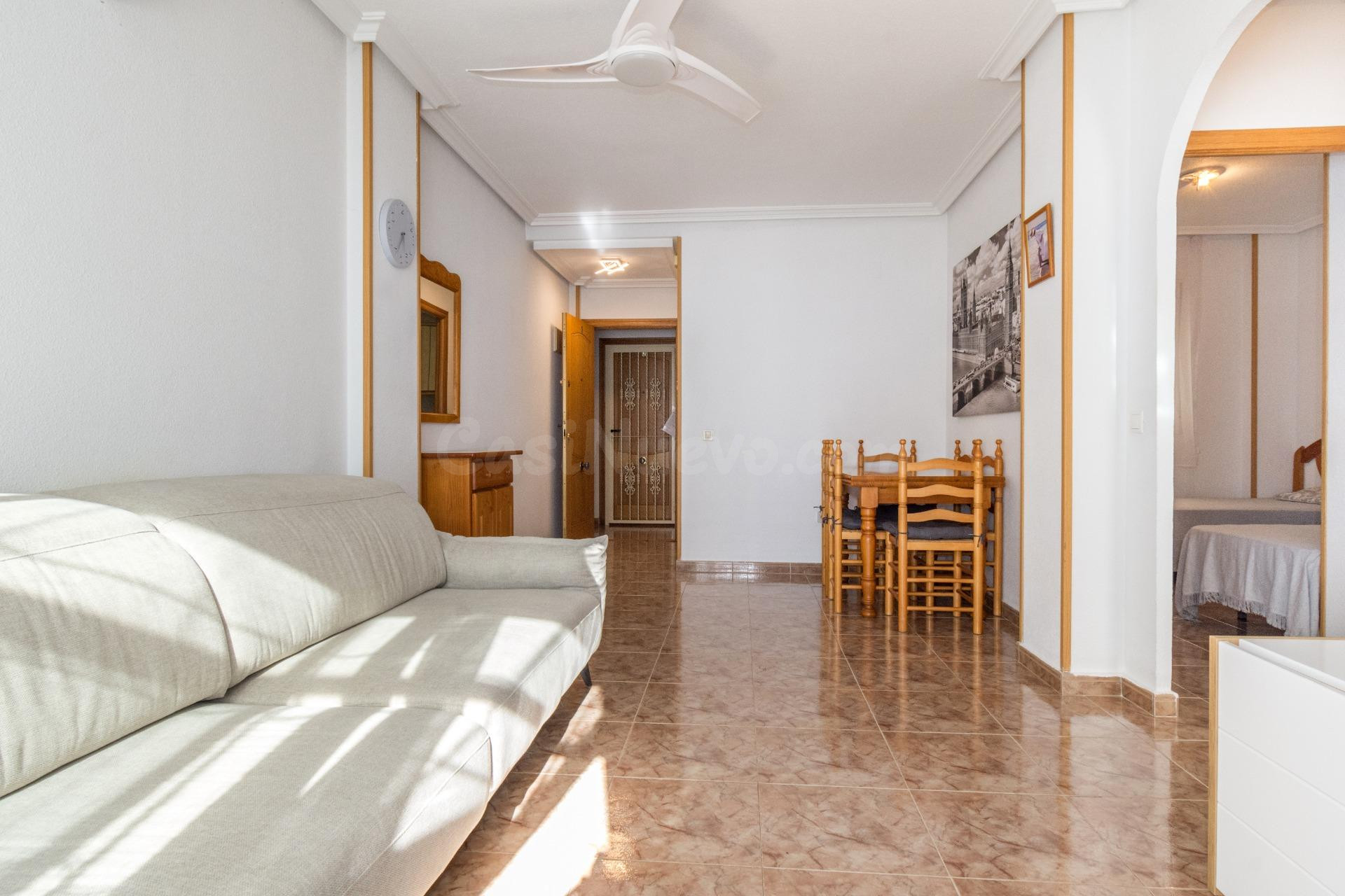Amplio y luminoso apartamento de 2 dormitorios cerca de Playa del Cura
