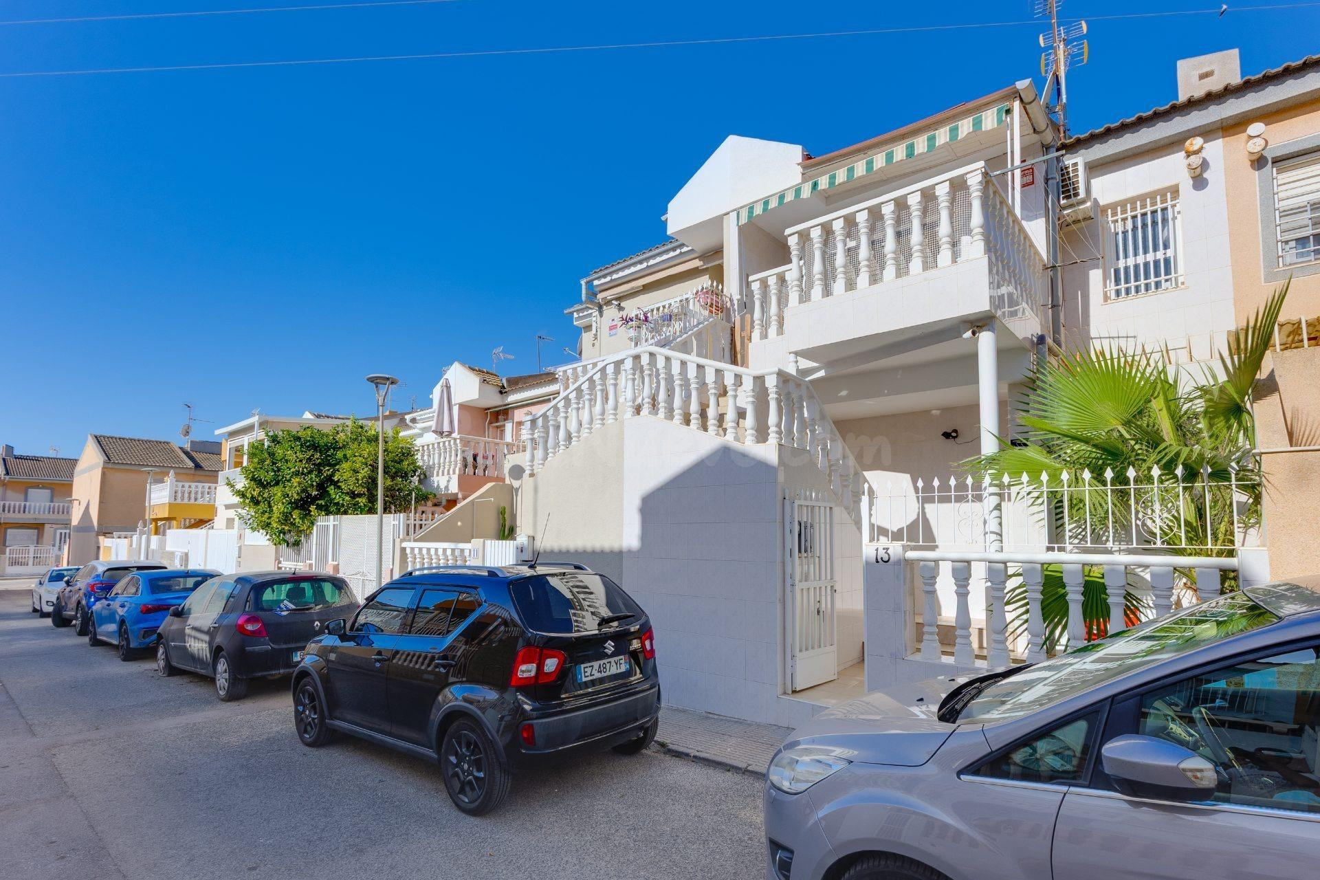 Bungalow Planta Alta en San Pedro del Pinatar — 2 dormitorios, cerca de la playa