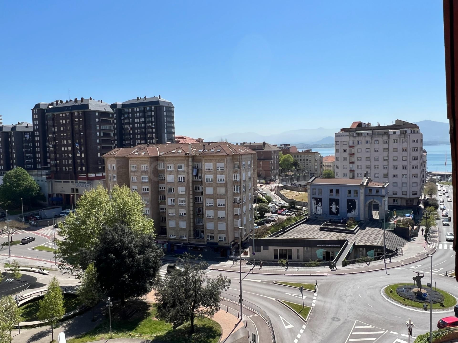 Buhardilla alquilada en Puertochico – Rentabilidad garantizada
