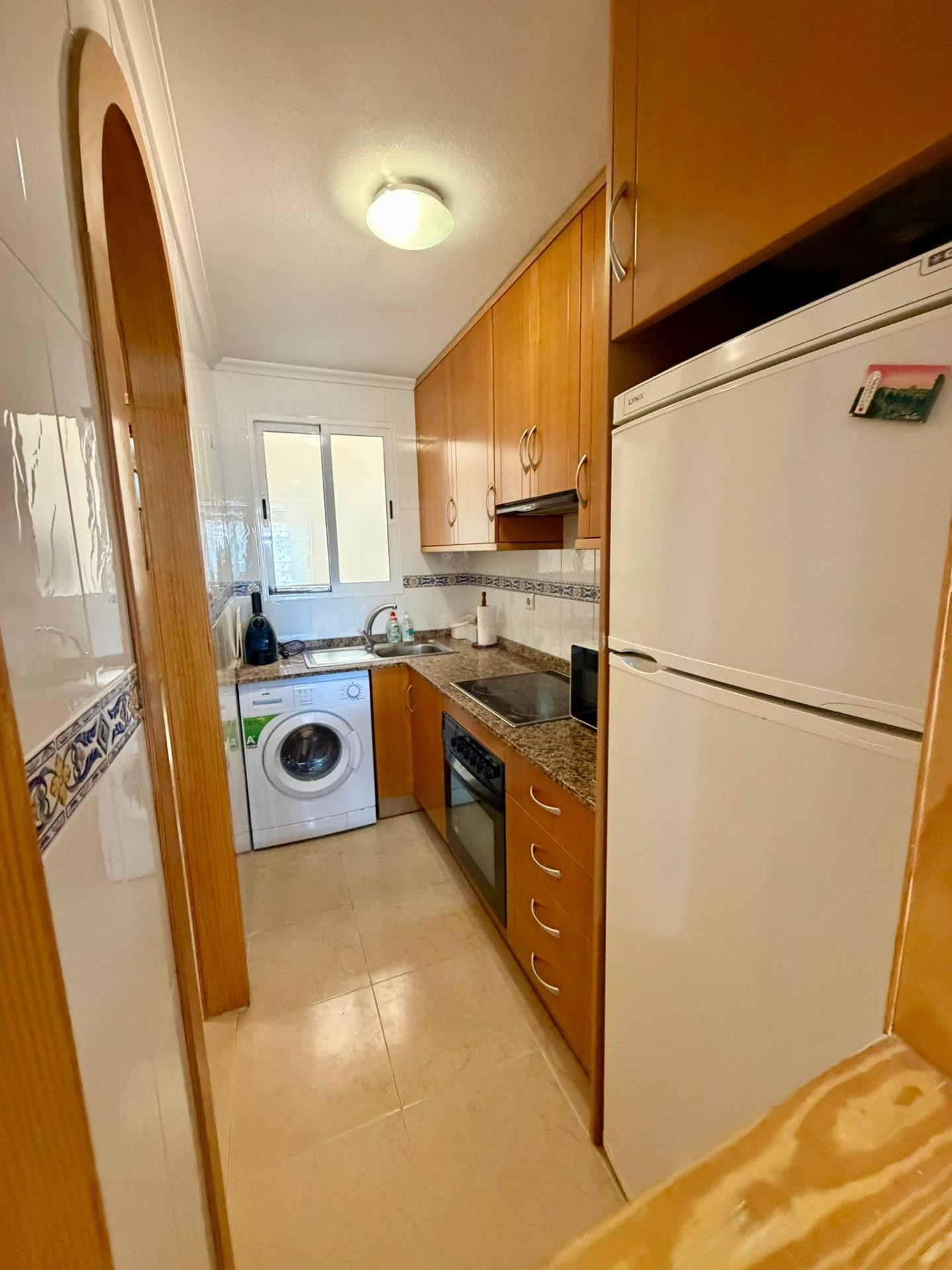 CHOLLAZO DE LA SEMANA!!! FANTASTICO APARTAMENTO A UNOS PASOS DEL CENTRO URBANO