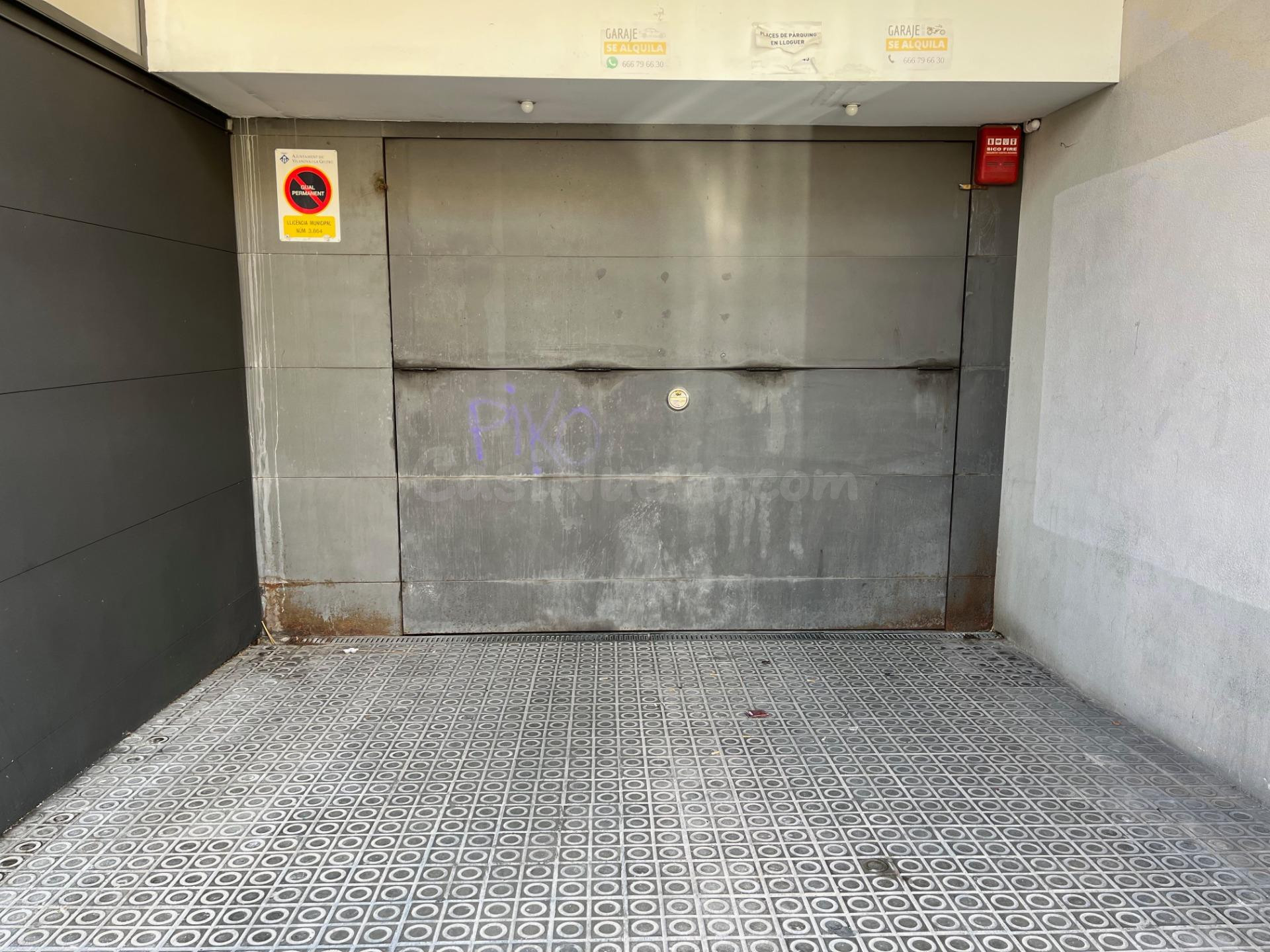 Plaza de aparcamiento en VIlanova i la Geltrú, rambla Sama 68
