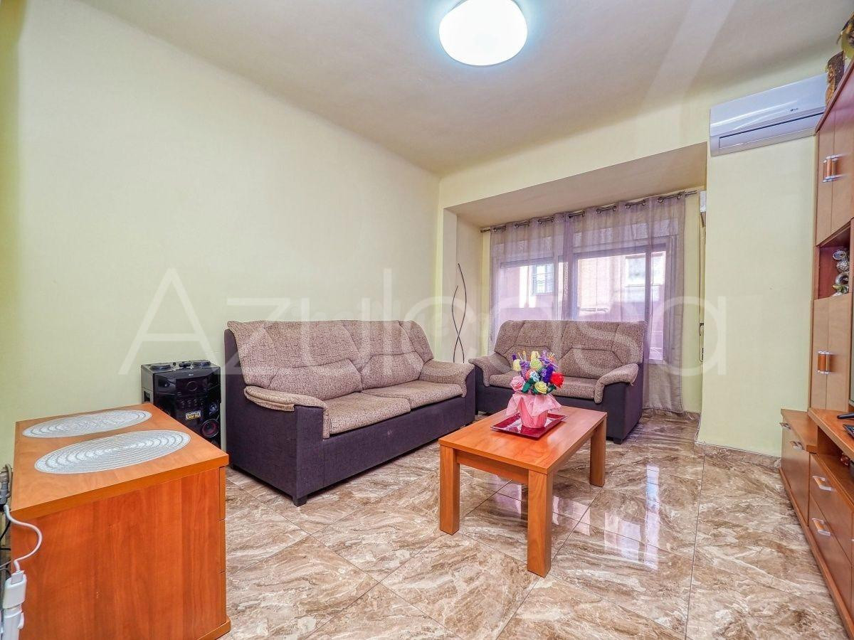 Estupendo piso en venta de 3 habitaciones y 1 baño completo en Altozano