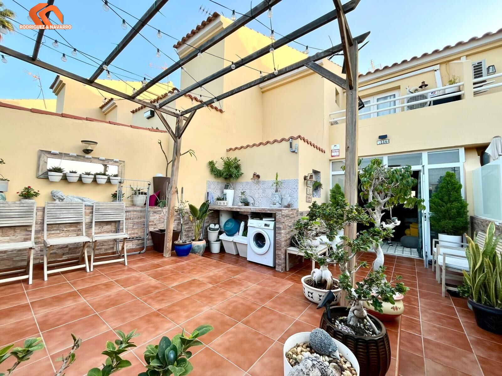 Bungalow dúplex en Sonneland con piscinas y amplias zonas comunes
