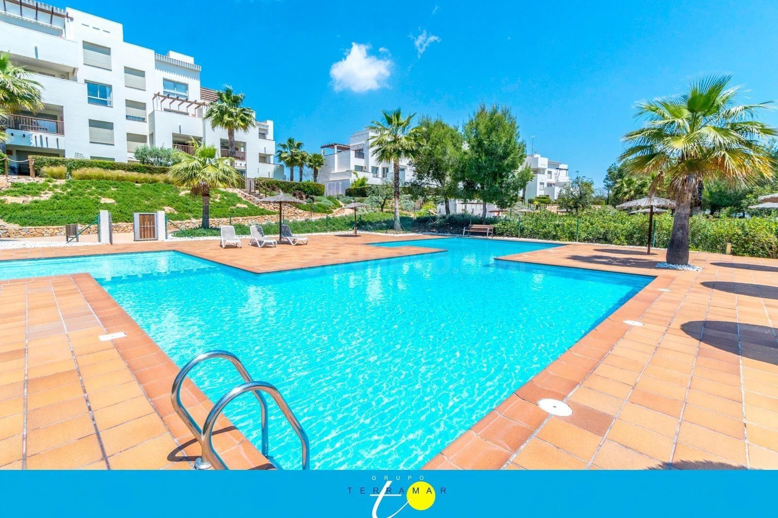 MAGNIFICO ATICO CON PISCINA COMUNITARIA, MUY LUMINOSO, IDEAL PARA SUS DIAS DE DESCANSO
