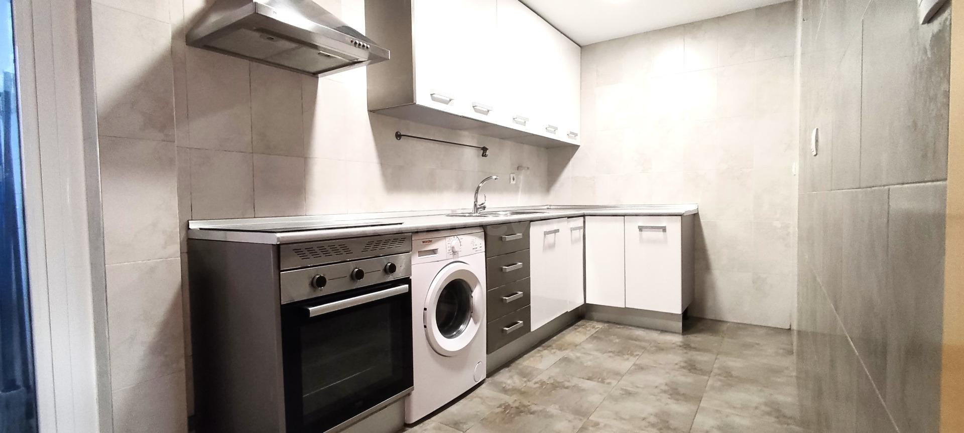 PRECIOSO PISO EN LOS ANGELES DE 3 habitaciones