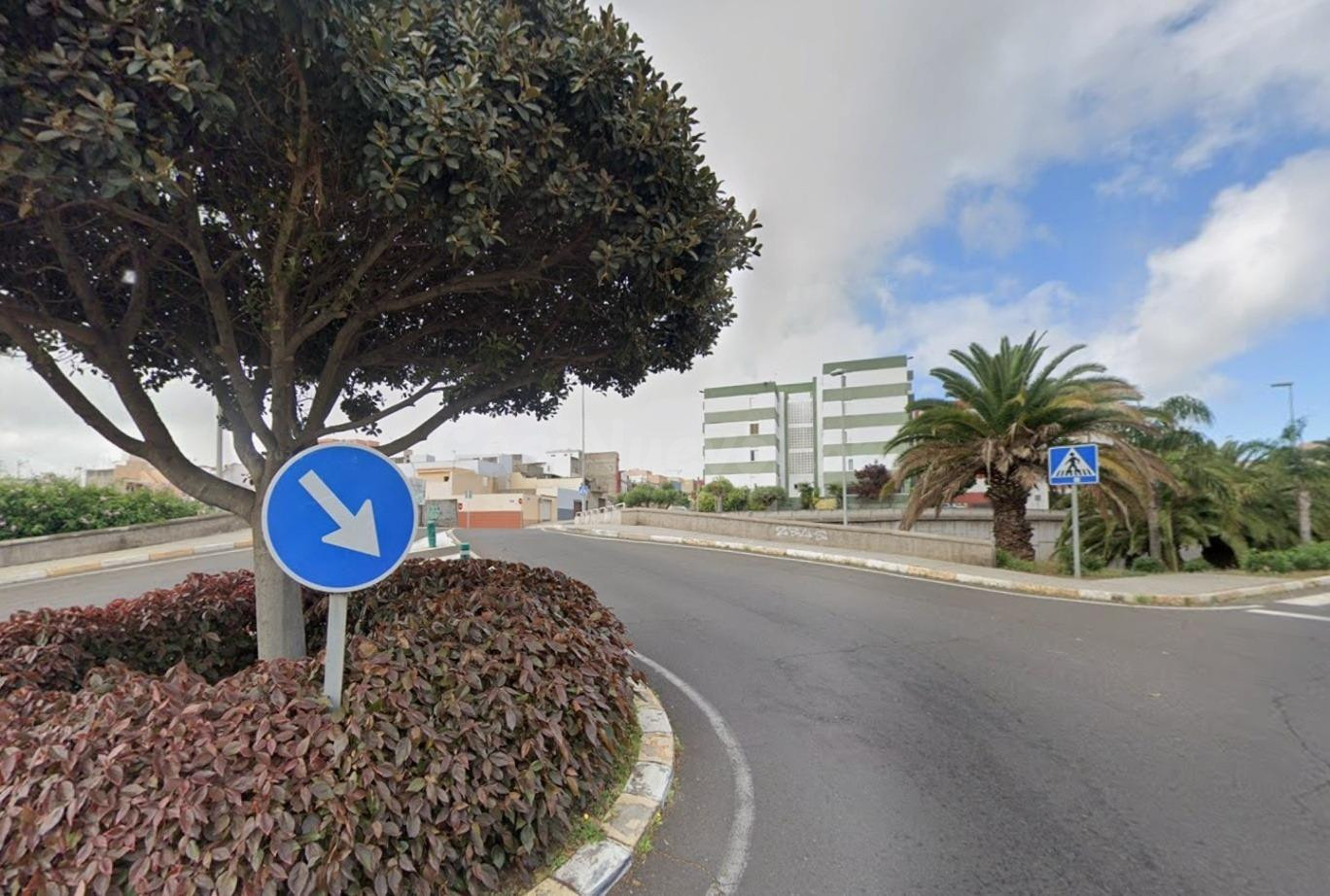 La Laguna: Se Vende piso exterior de 3 habitaciones cerca Universidad La Laguna