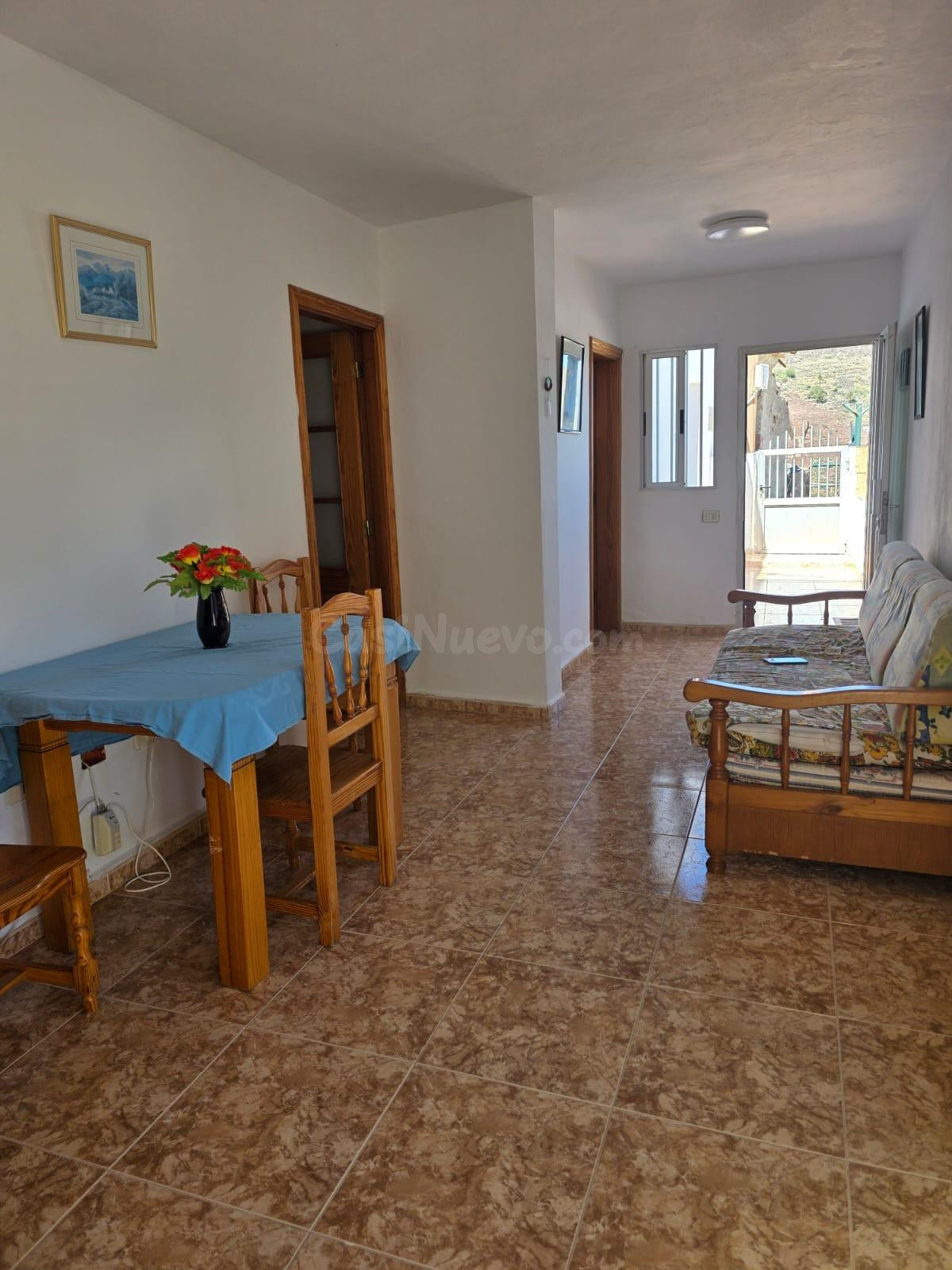 La Gomera. Alajero:  Zona La Imada: -600€ mes -- 2 habitaciones, terraza, 2 PEQUEÑOS HUERTOS
