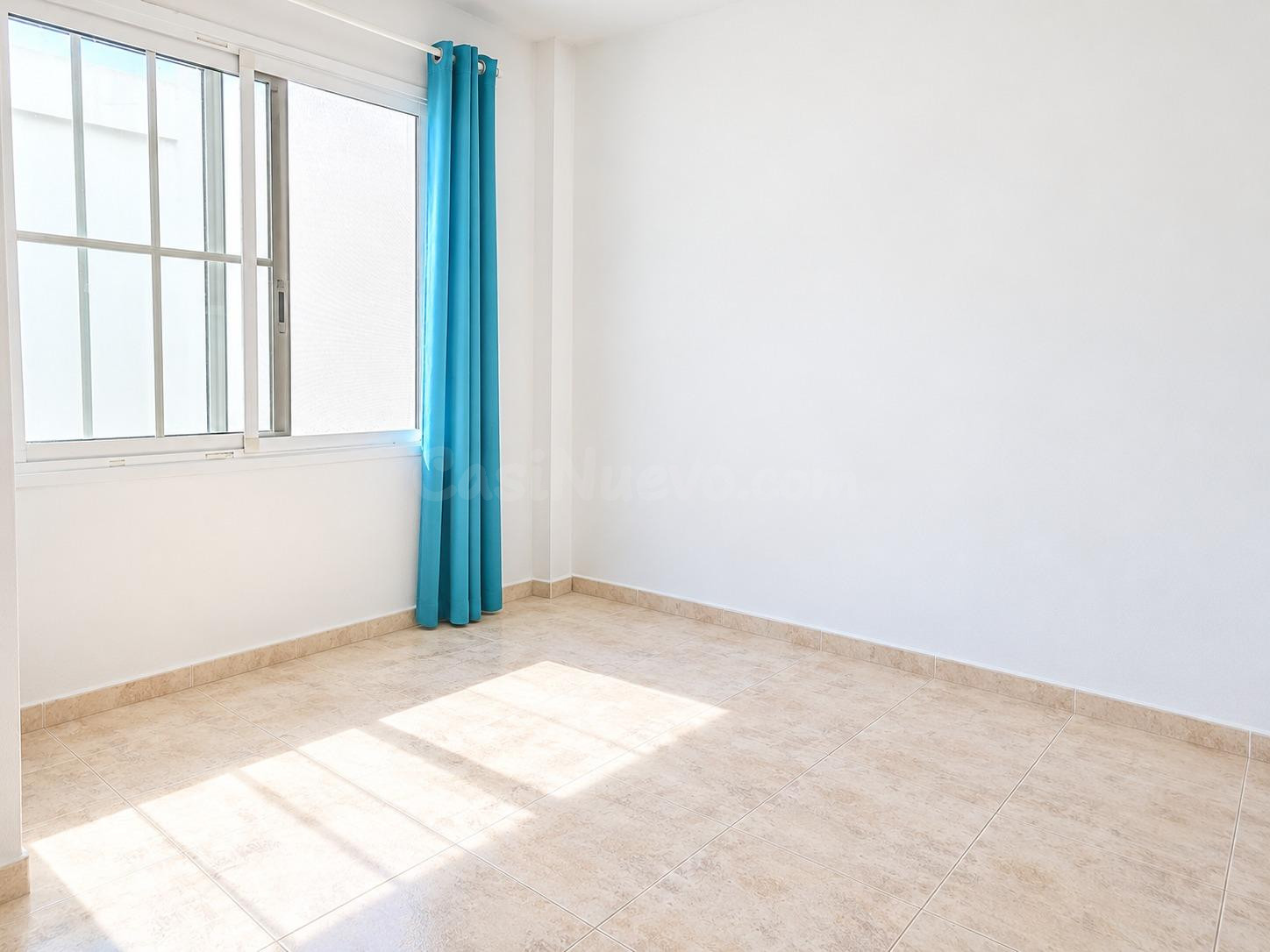 Venta:  18.000 € DE ENTRADA hipoteca 900 €/MES - 3 Dormitori - foto 4