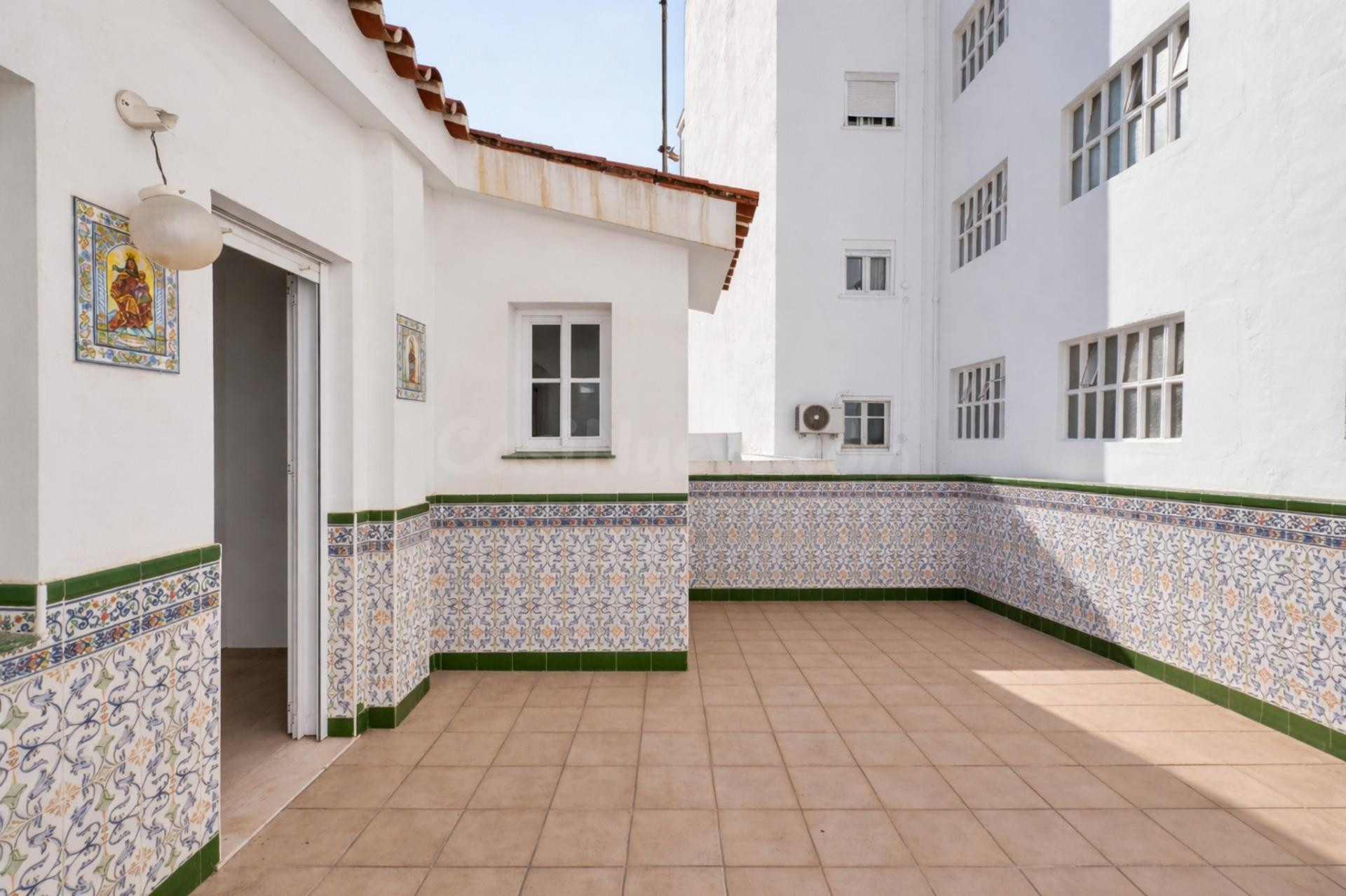 Dúplex 3 habitaciones 107m² en venta - El Ejido-La Merced-La Victoria