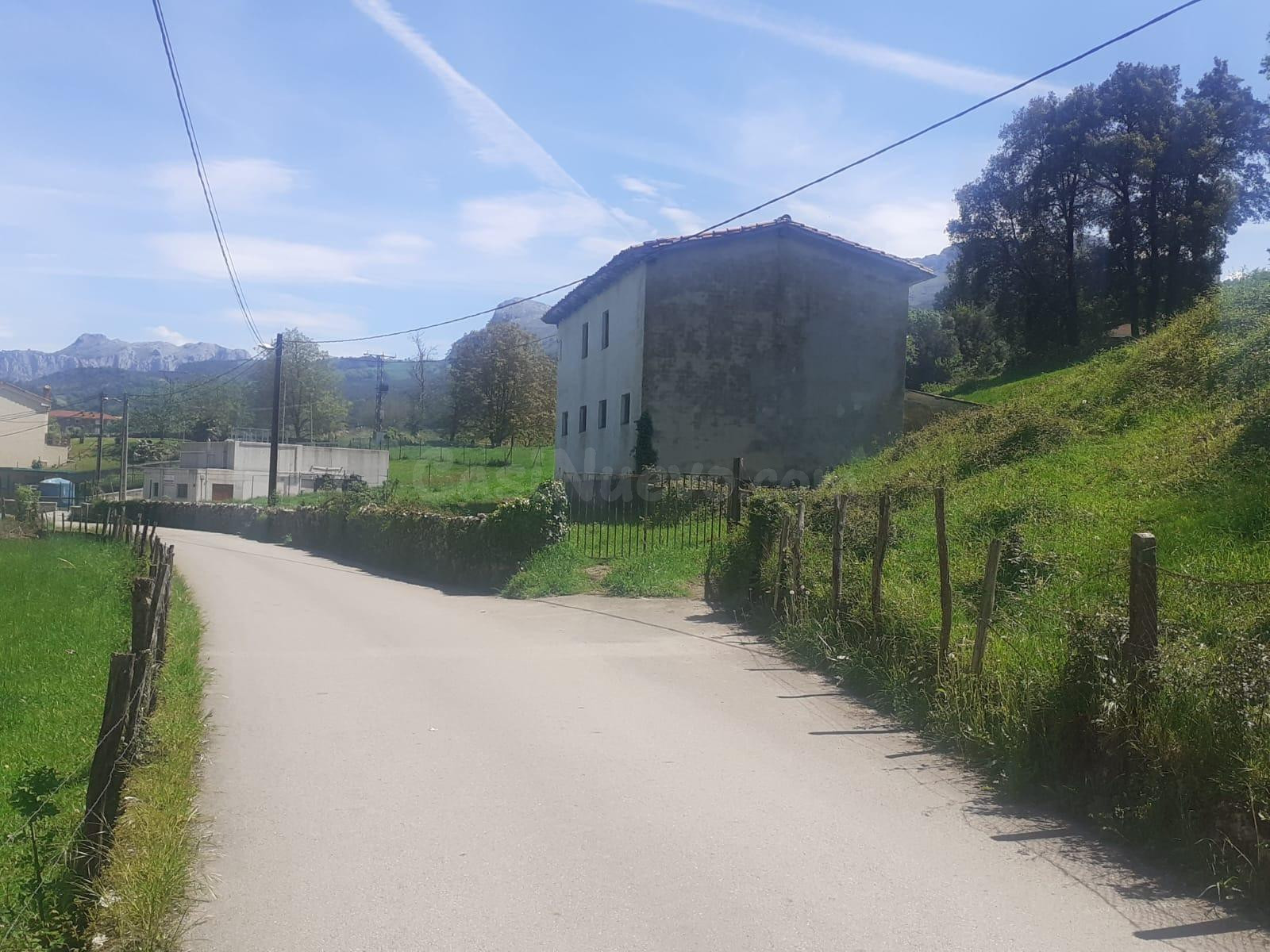 SE VENDE TERRENO CON EDIFICIO  EN RAMALES D ELA VICTORIA (CA - foto 5
