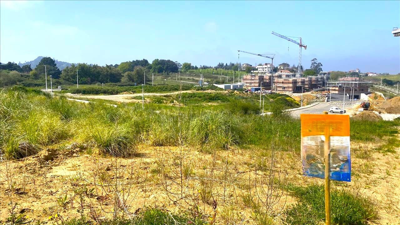 Terreno urbano 700m² en venta - Maoño - foto 2