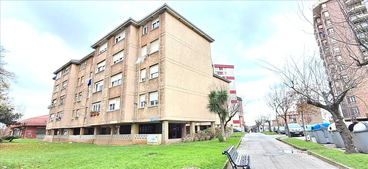 Apartamento 4 habitaciones 95m² en venta - Alisal - Cazoña - San Román