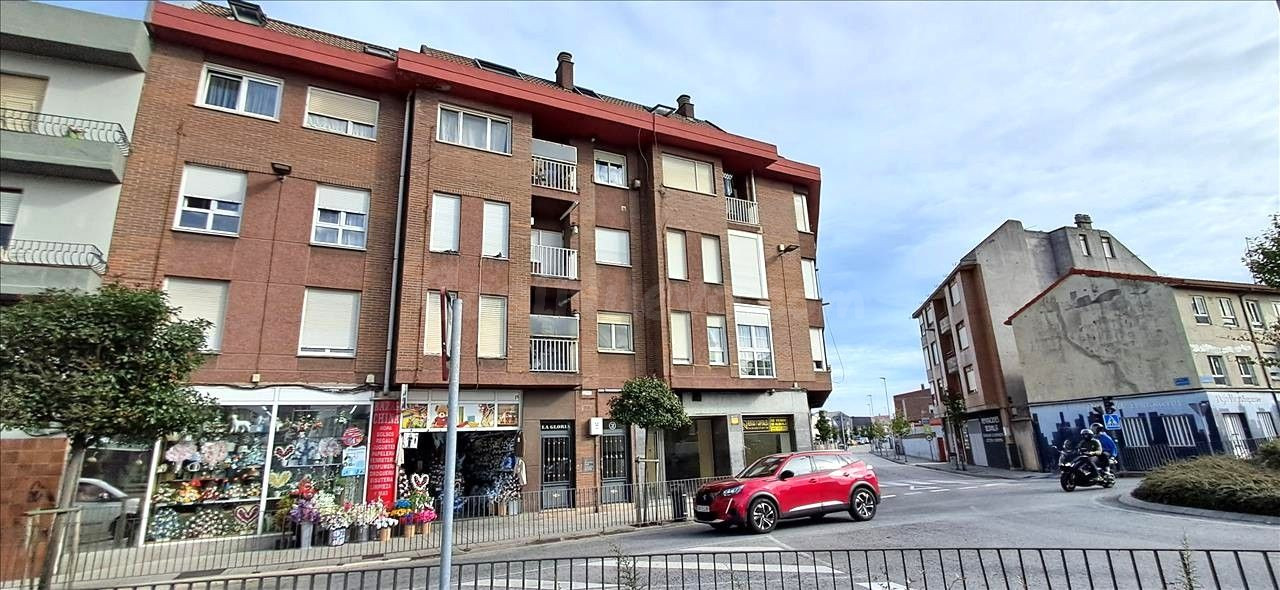 Apartamento 4 habitaciones 95m² en venta - Alisal - Cazoña - San Román