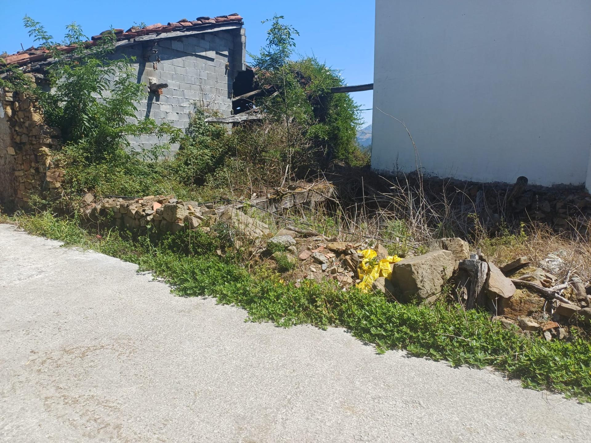 Vivienda para rehabilitar con proyecto en Villar de Soba, Cantabria
