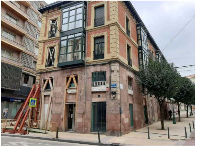 Apartamento 3 habitaciones 128m² en venta - Centro - foto 2