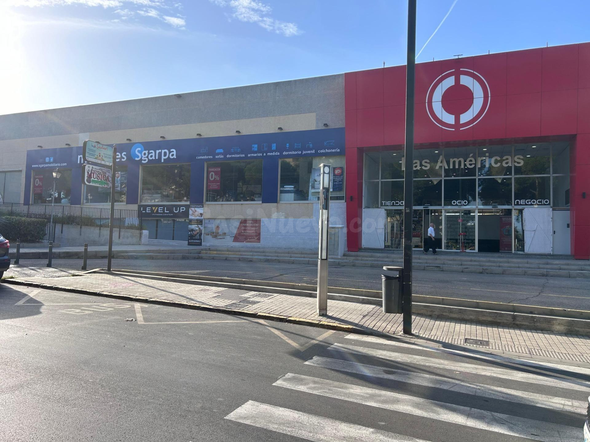 Oportunidad de inversión en Torrent – Local comercial en venta en CC Las Américas