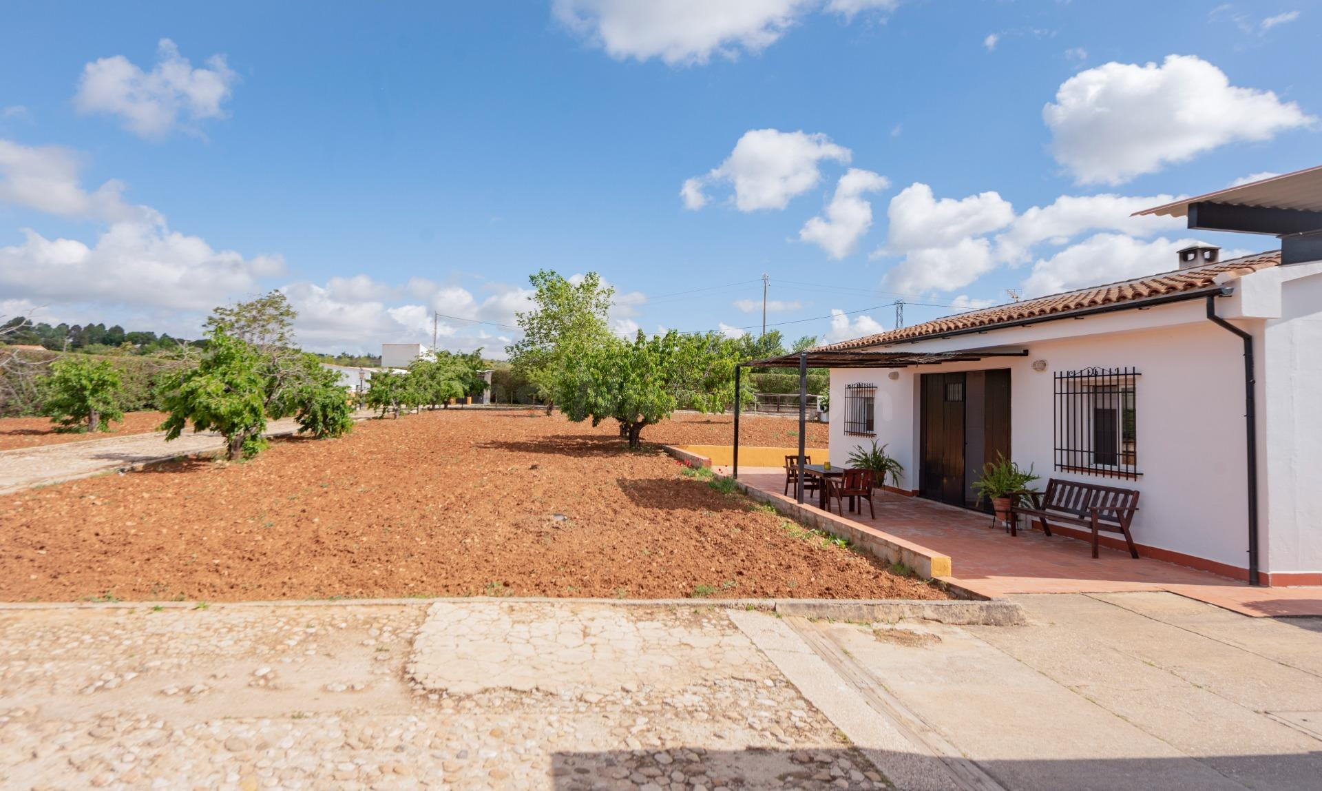 Tu refugio entre montañas y naturaleza: vive la tranquilidad que siempre soñaste