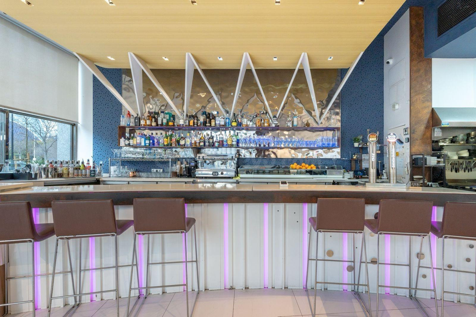 TRASPASO EXCLUSIVO: Restaurante en funcionamiento (ALAMEDA- VALENCIA)