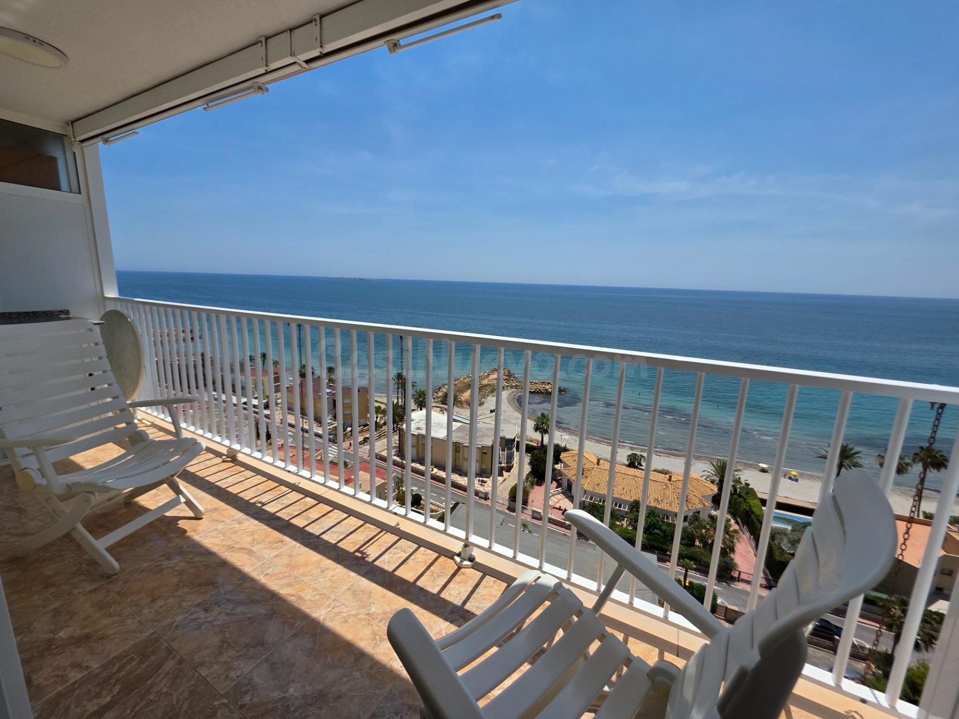 Primera línea de mar en Santa Pola del Este con vistas panorámicas al Mediterráneo