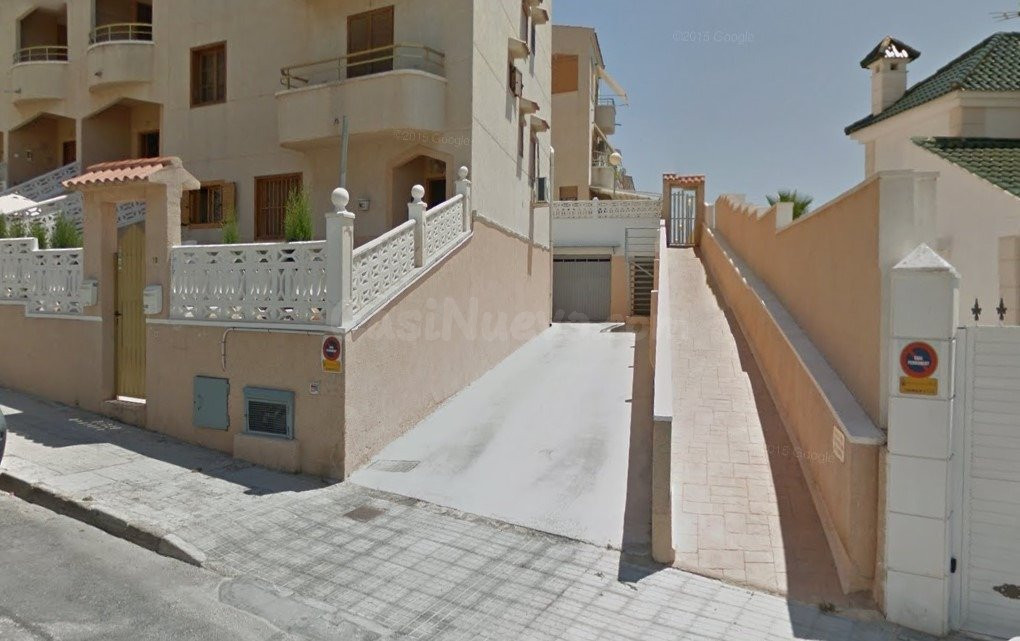 Plaza de Garaje Subterránea en Arenales del Sol, zona Avda. Costa Blanca