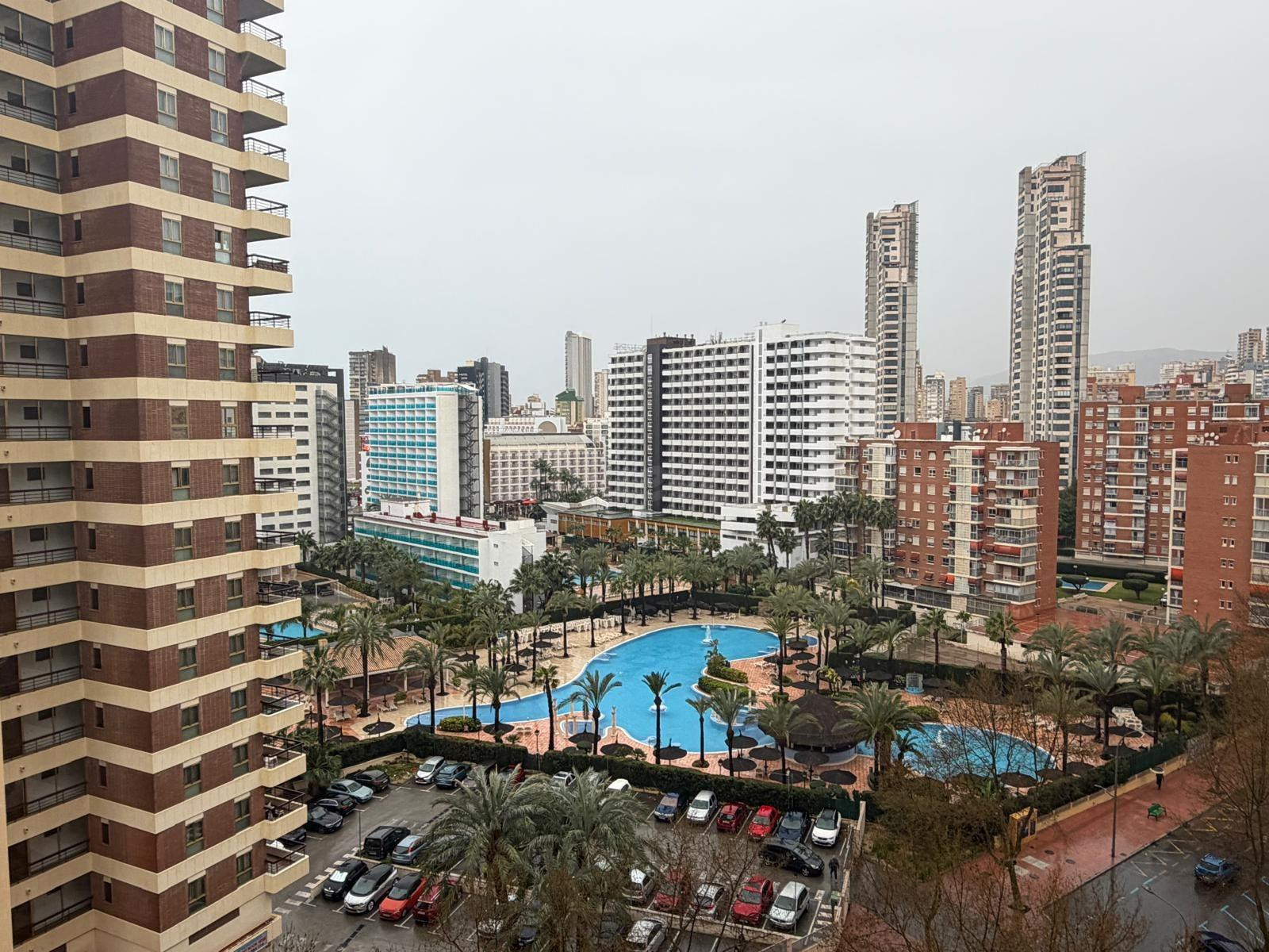 Acogedor Apartamento en Rincon de Loix, Benidorm - Ideal para Vivir o Invertir