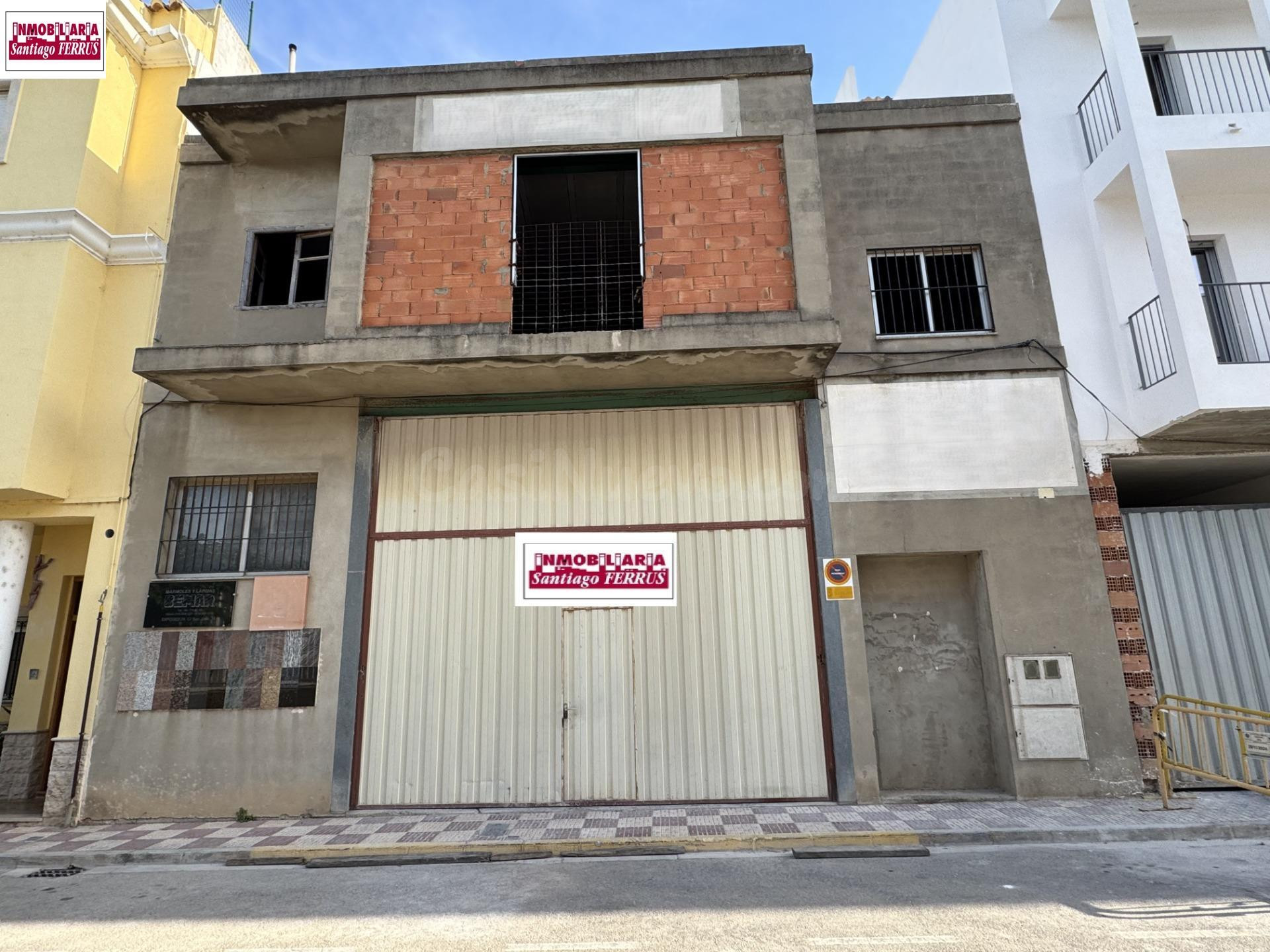 VENTA DE NAVE ALMACEN EN ALMUSSAFES (VALENCIA)   en zona URBANA