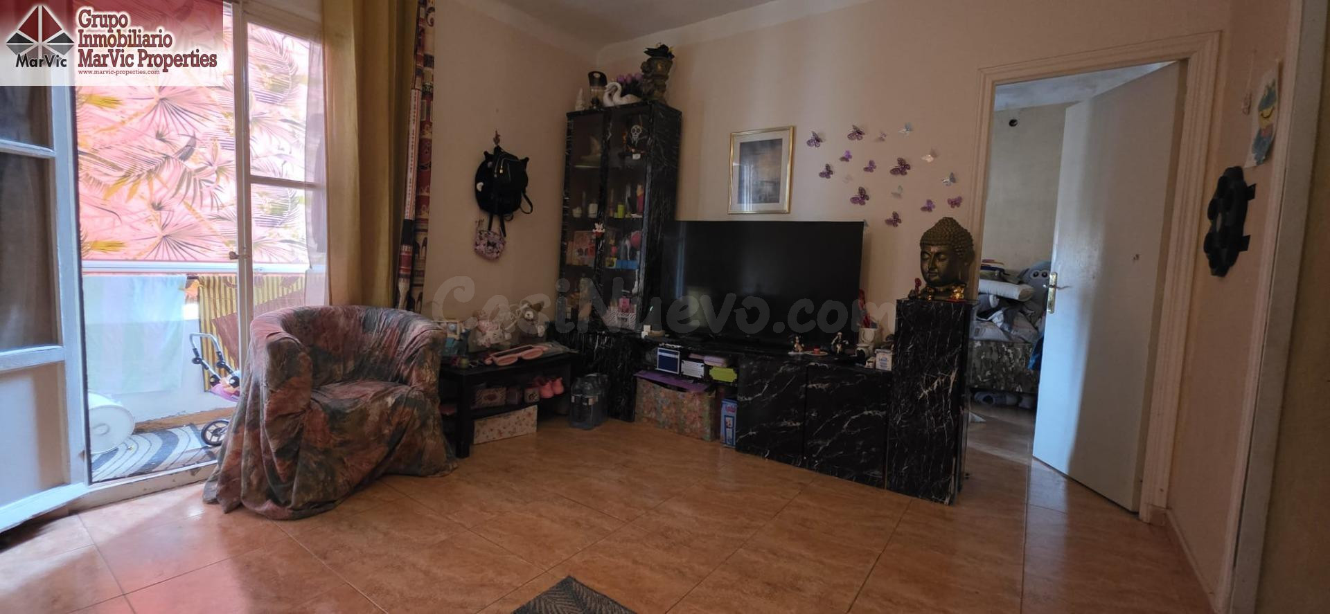 Amplio Piso en el Corazón de Benidorm - Oportunidad para Reformar
