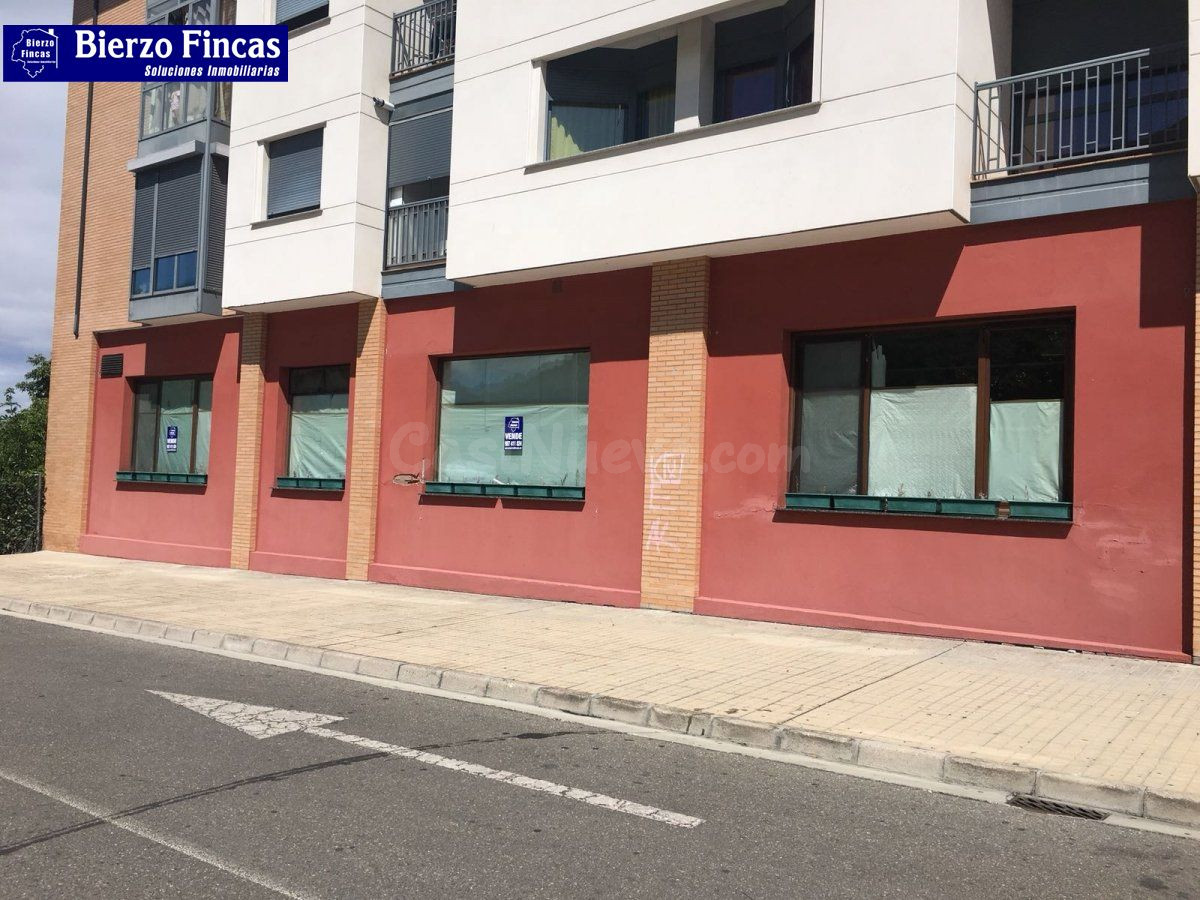 ✨✨ SE VENDE LOCAL COMERCIAL EN FLORES DEL SIL (PONFERRADA) ✨✨