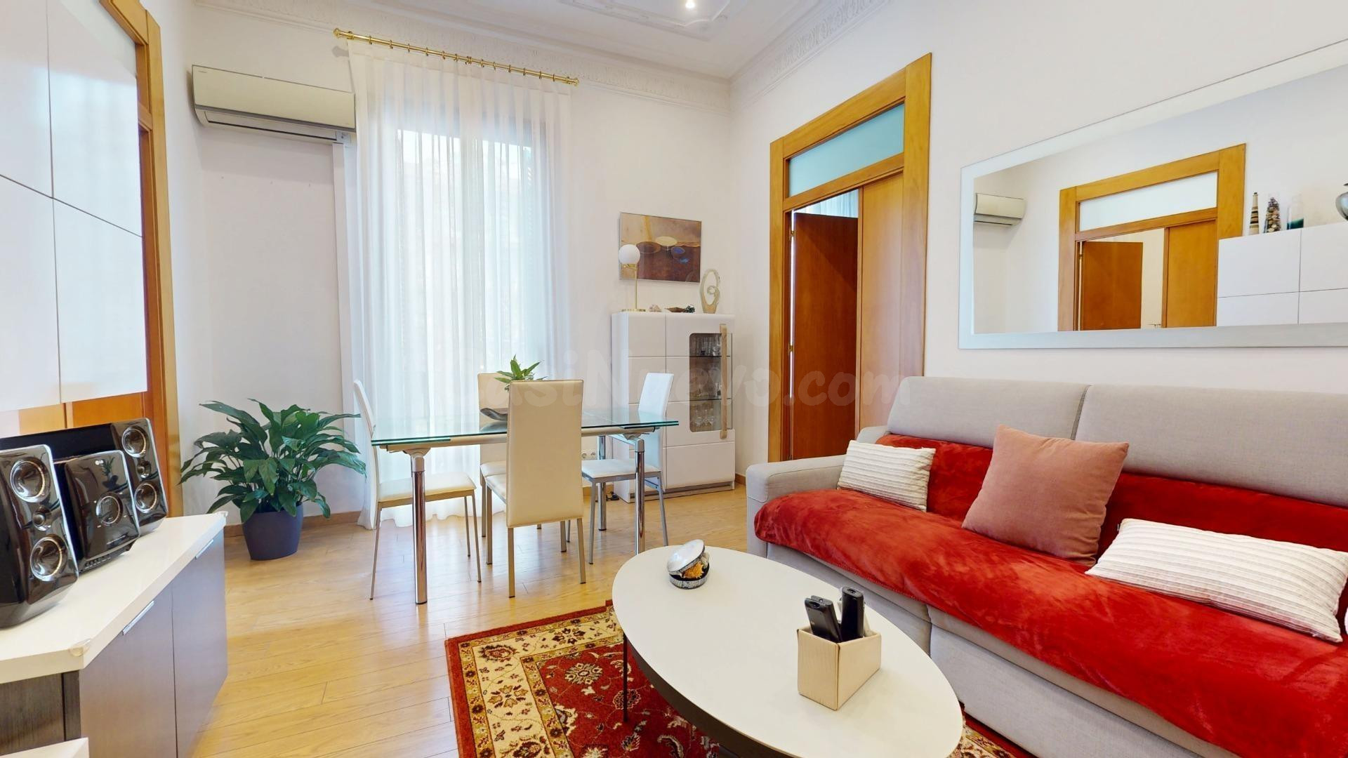 Piso luminoso de 3 habitaciones en La Dreta de l’Eixample, Barcelona
